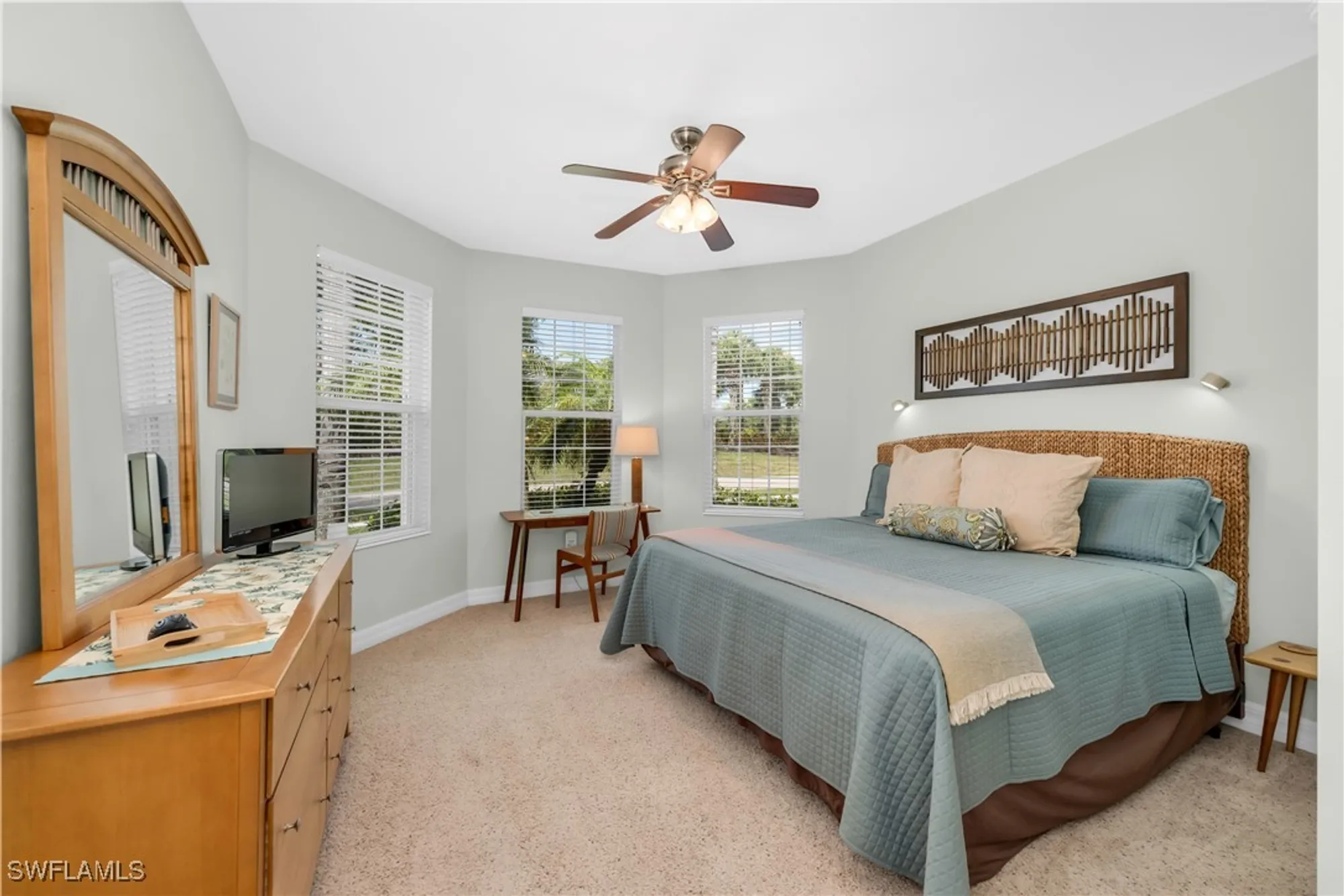 Property Slideshow image 14 of 19 | 8637 julia ln, Naples, FL, 34114