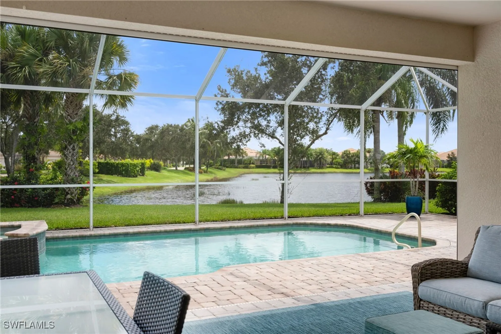 Property Slideshow image 17 of 19 | 8637 julia ln, Naples, FL, 34114