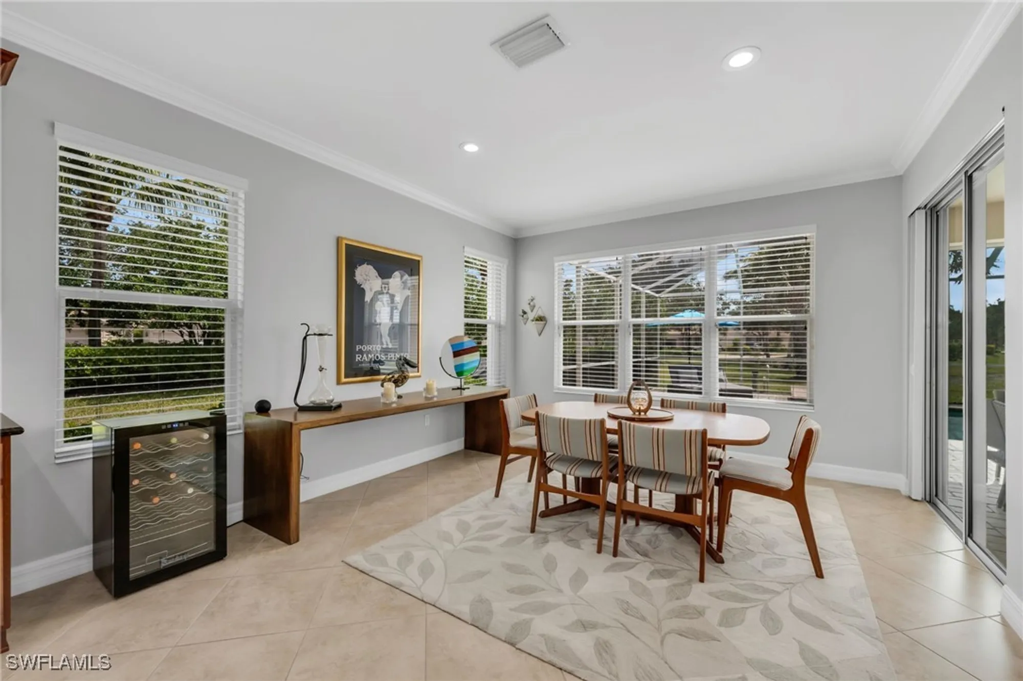 Property Slideshow image 5 of 19 | 8637 julia ln, Naples, FL, 34114