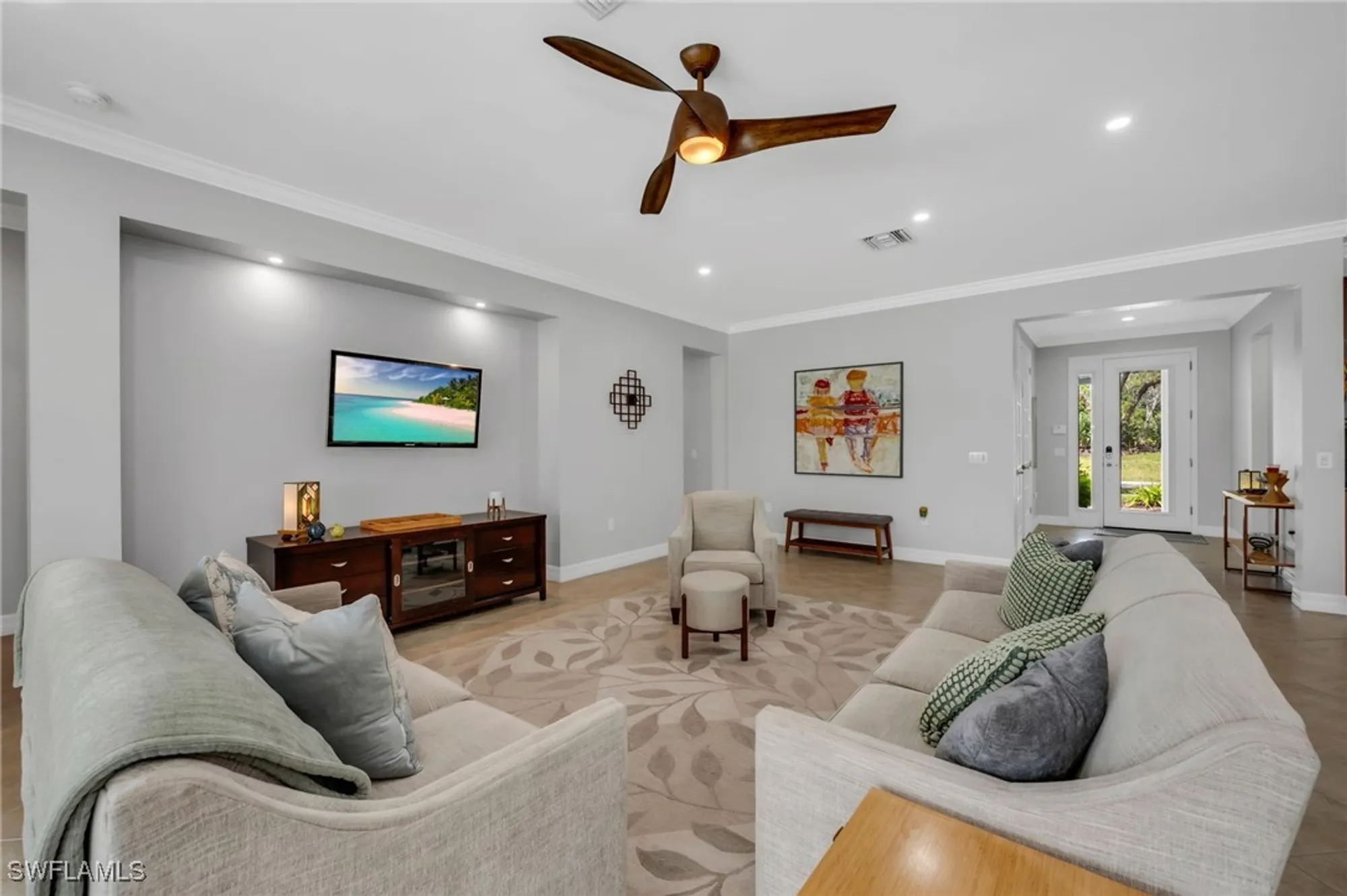 Property Slideshow image 8 of 19 | 8637 julia ln, Naples, FL, 34114