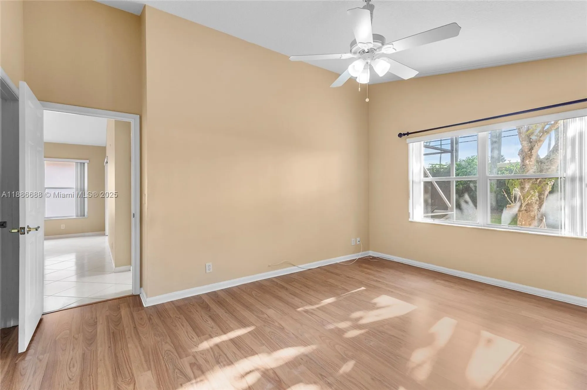 Property Slideshow image 15 of 37 | 11954 rosetree ter, Boynton Beach, FL, 33437
