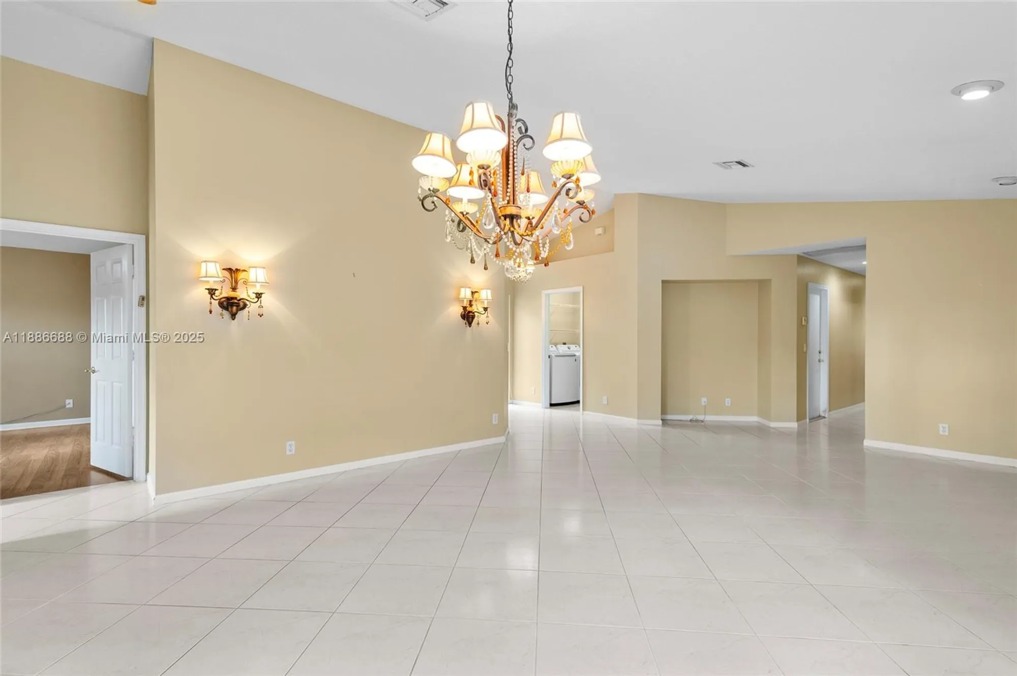 Property Slideshow image 7 of 37 | 11954 rosetree ter, Boynton Beach, FL, 33437