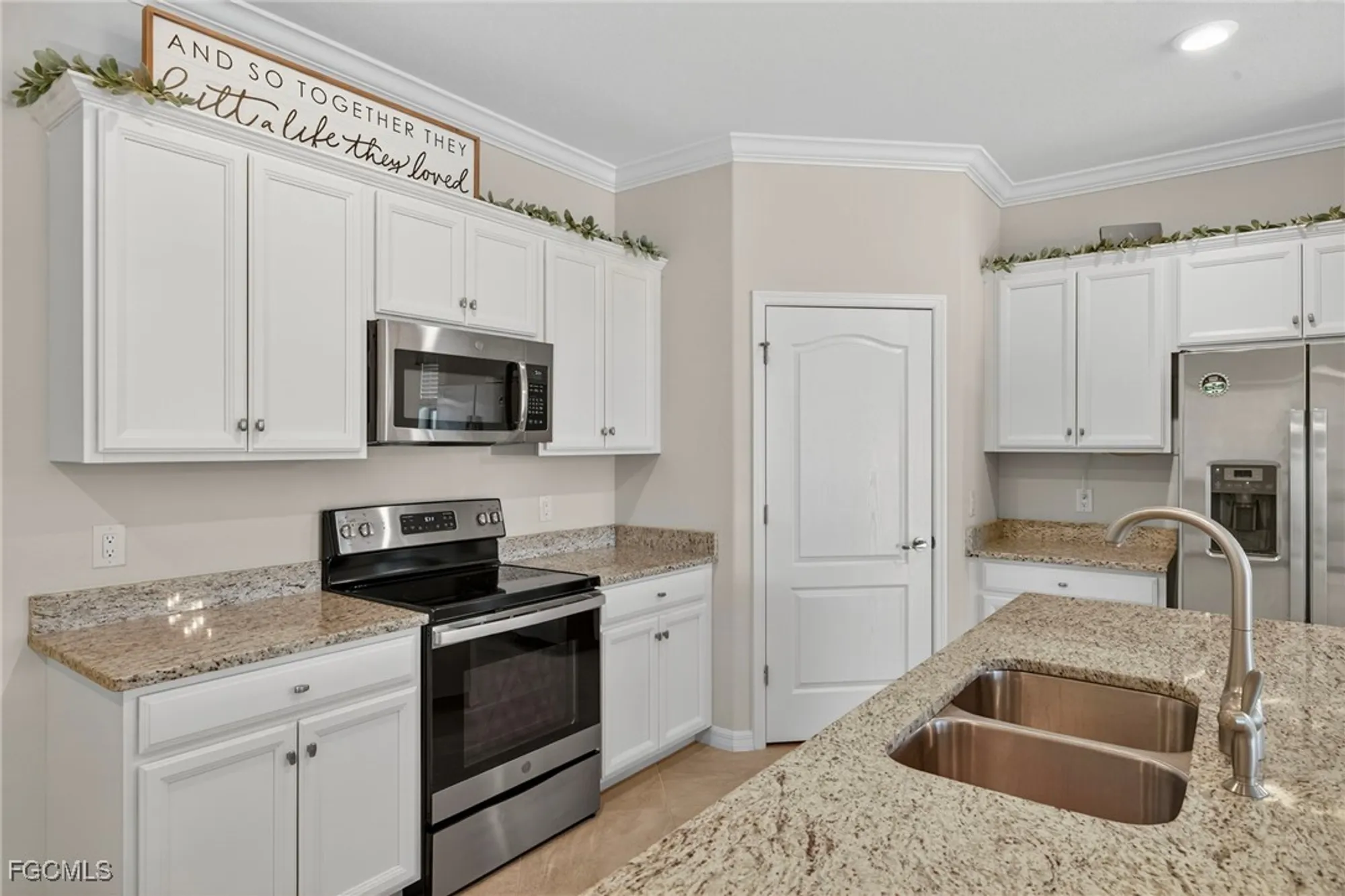 Property Slideshow image 10 of 50 | 11788 arborwood preserve blvd, Fort Myers, FL, 33913