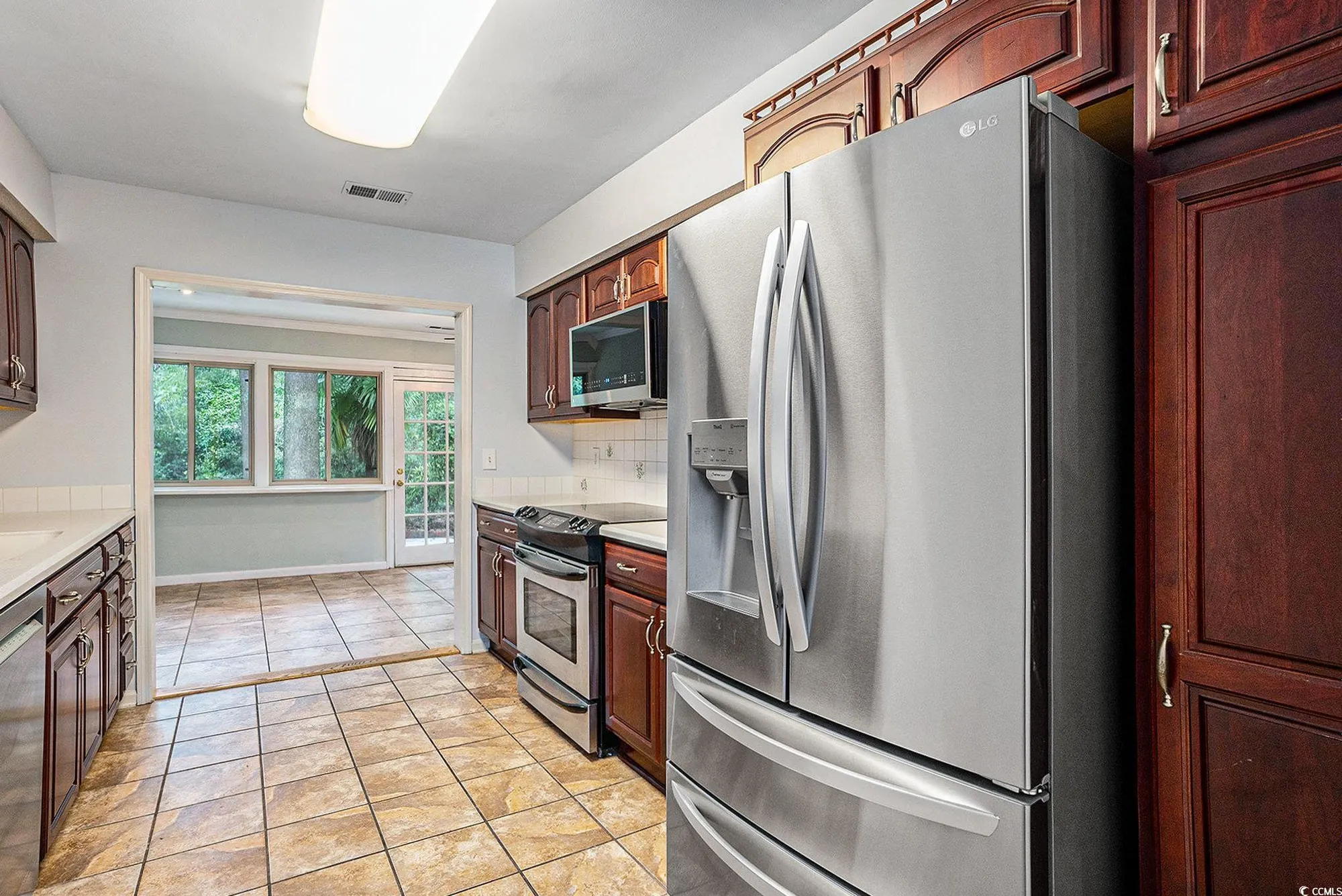 Property Slideshow image 16 of 40 | 115 hickory dr, Conway, SC, 29526