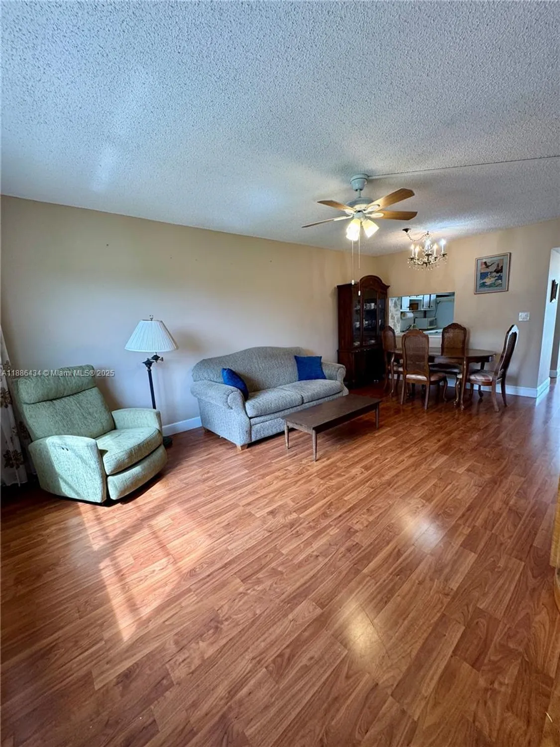 Property Slideshow image 9 of 15 | 9810 marina blvd 1124, Boca Raton, FL, 33428