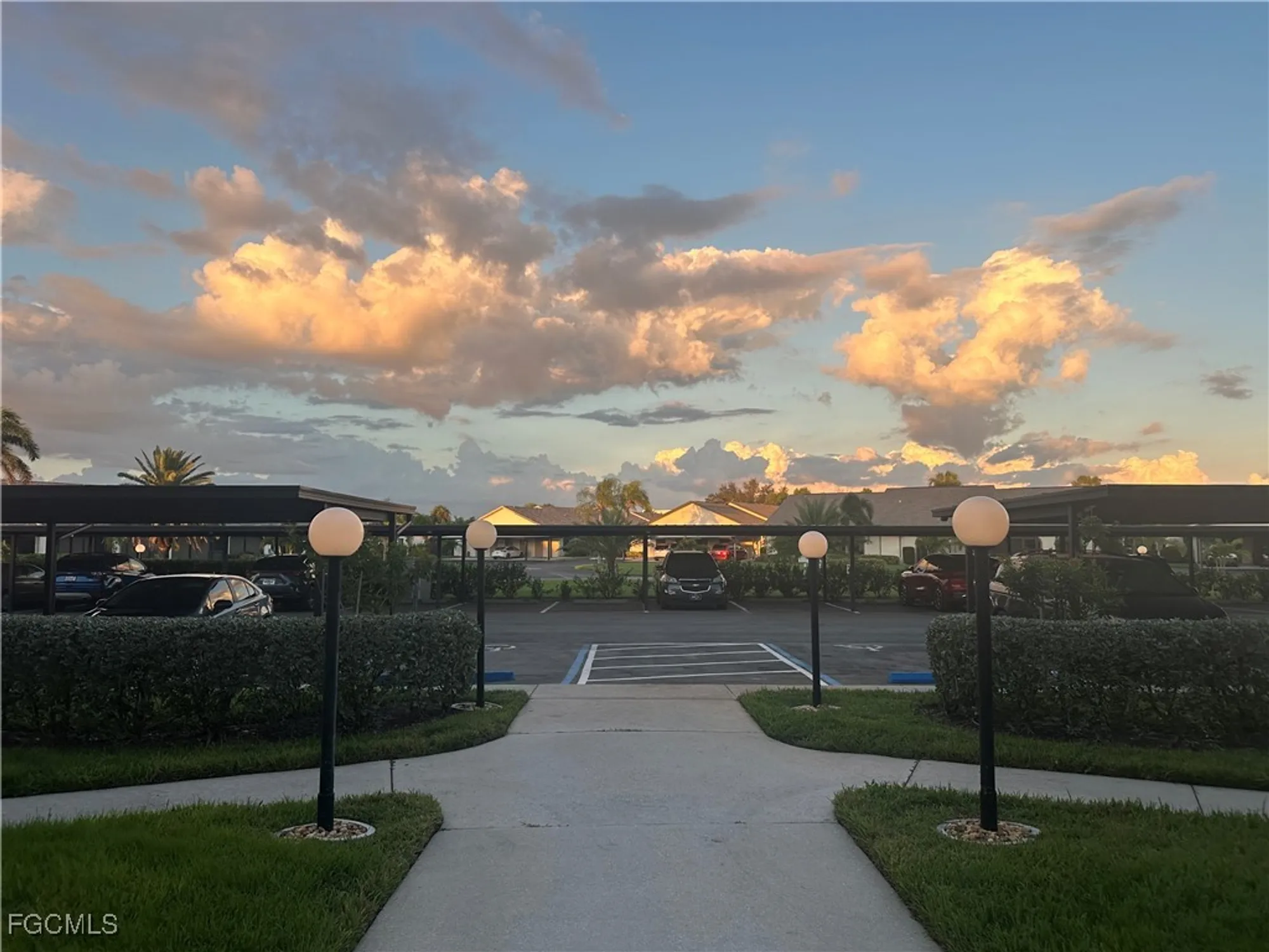 Property Slideshow image 14 of 22 | 11460 caravel cir 5009, Fort Myers, FL, 33908