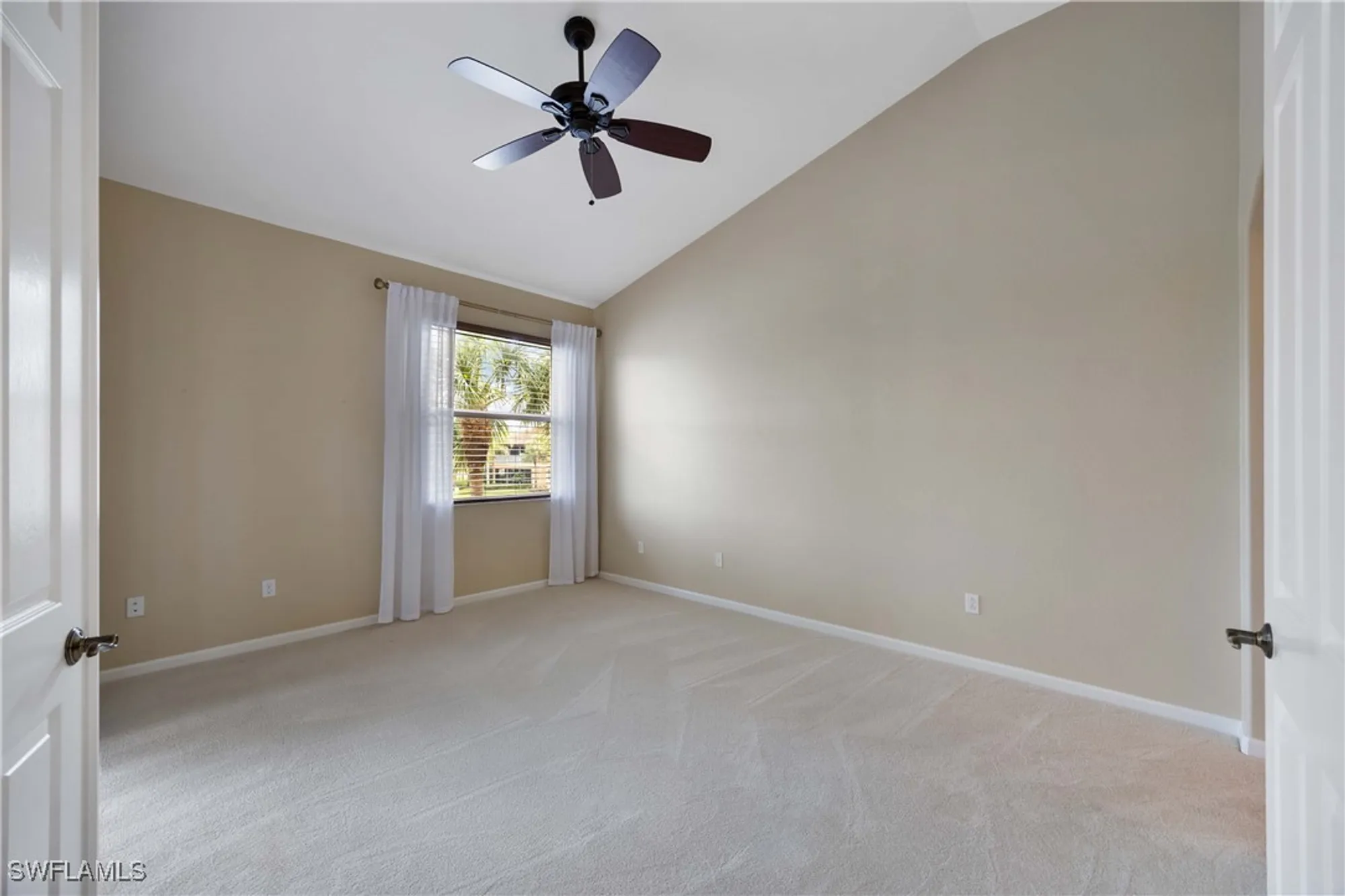 Property Slideshow image 14 of 36 | 6630 alden woods cir 201, Naples, FL, 34113