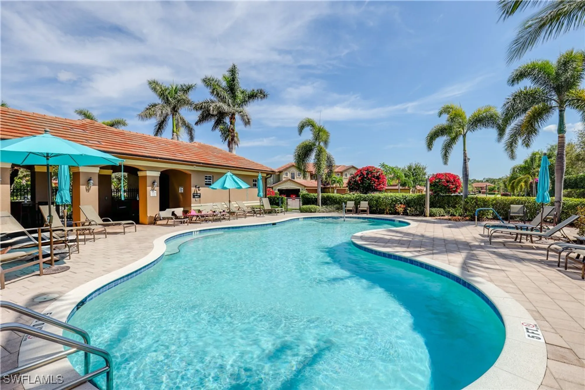 Property Slideshow image 28 of 36 | 6630 alden woods cir 201, Naples, FL, 34113