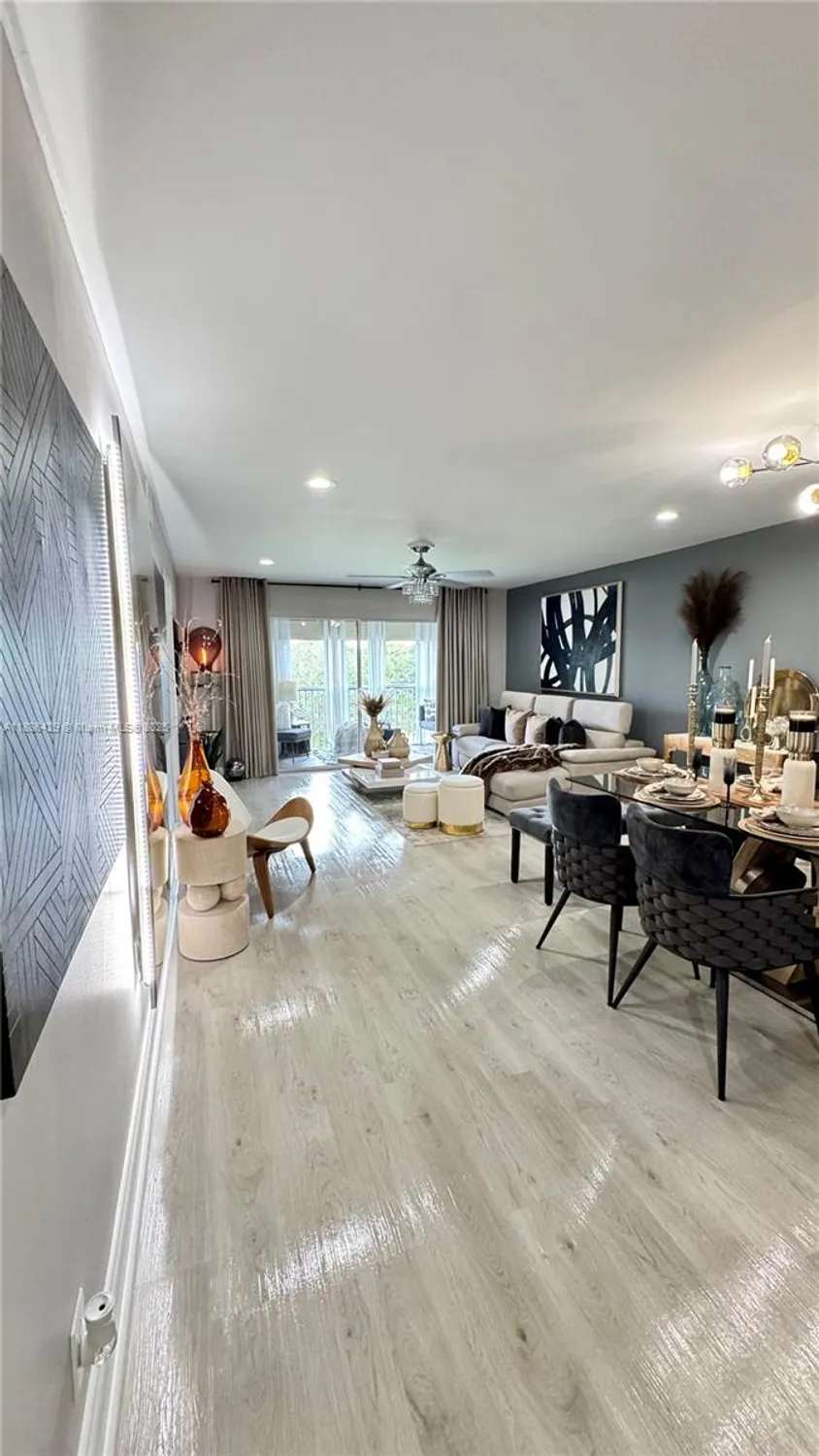 Property Slideshow image 3 of 58 | 300 sw 130th ter 407b, Pembroke Pines, FL, 33027