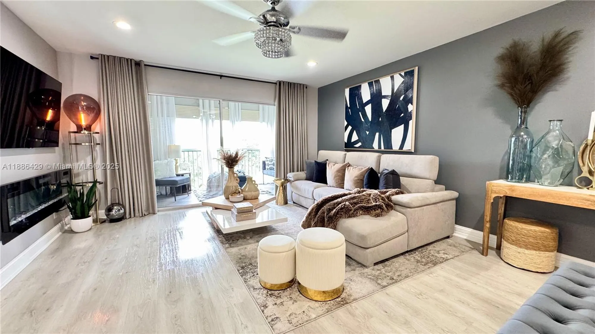 Property Slideshow image 5 of 58 | 300 sw 130th ter 407b, Pembroke Pines, FL, 33027