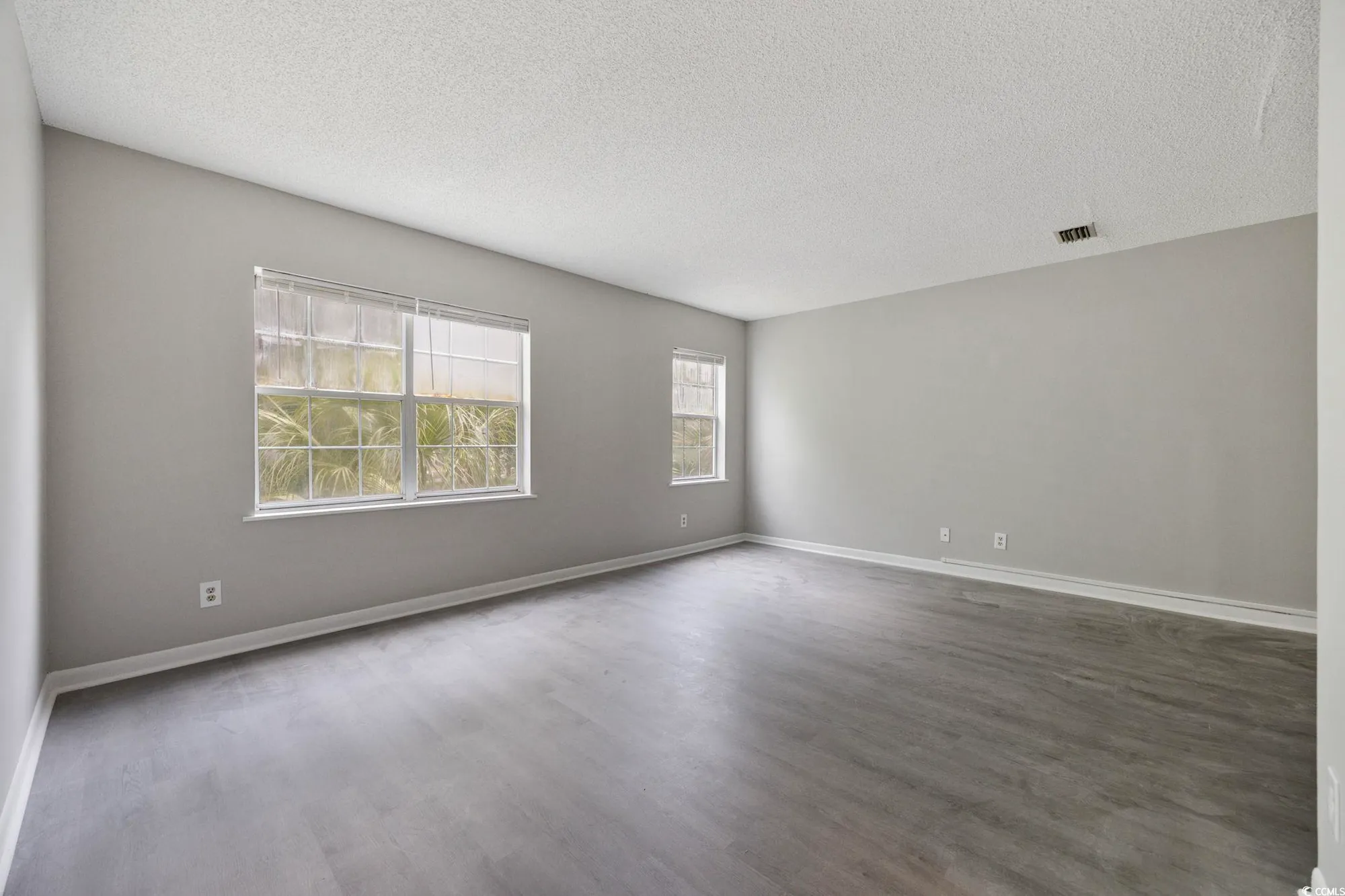 Property Slideshow image 14 of 33 | 6840 blue heron blvd 206, Myrtle Beach, SC, 29588