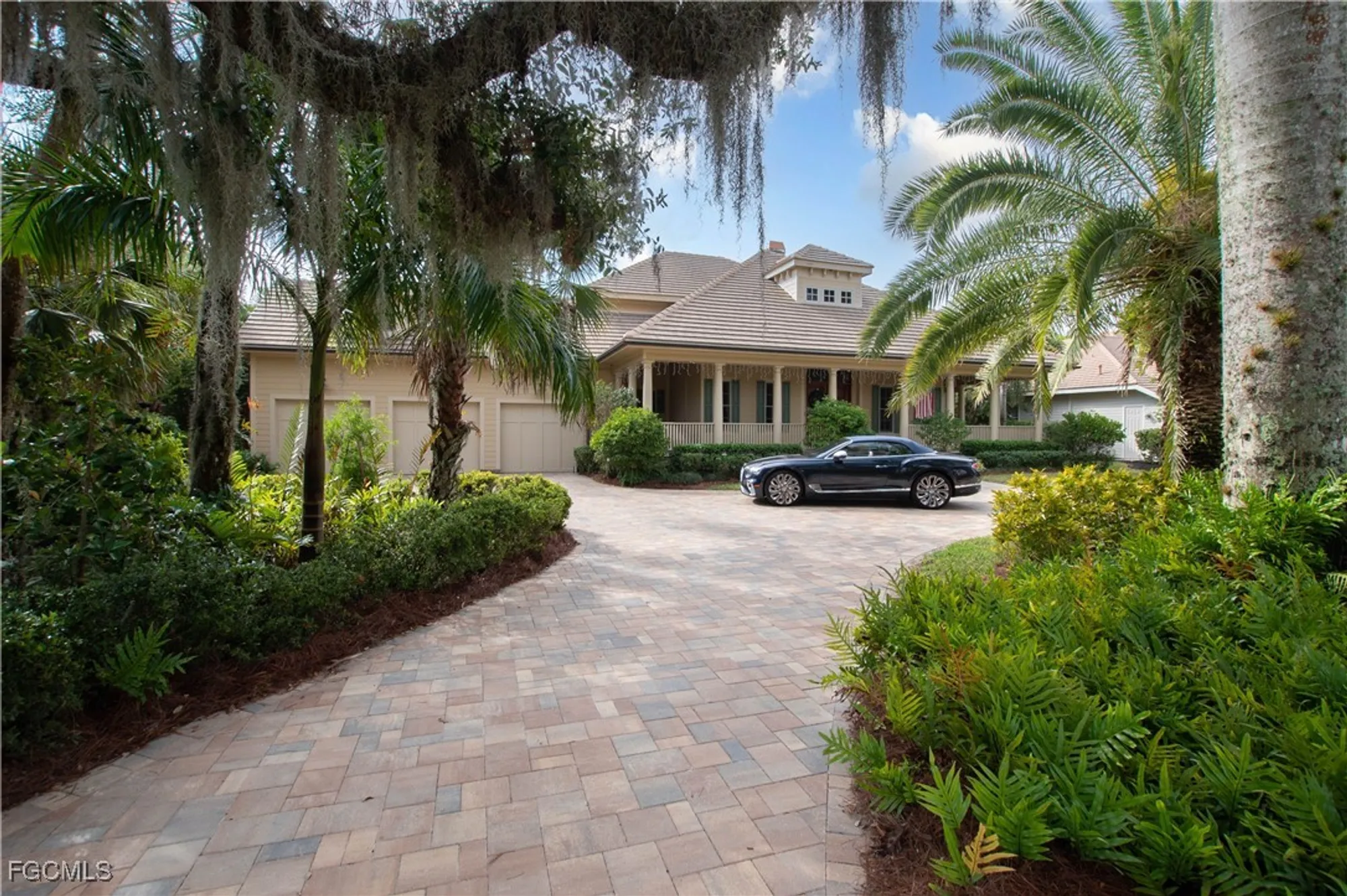 Property Slideshow image 2 of 50 | 12261 hammock creek way, Fort Myers, FL, 33905