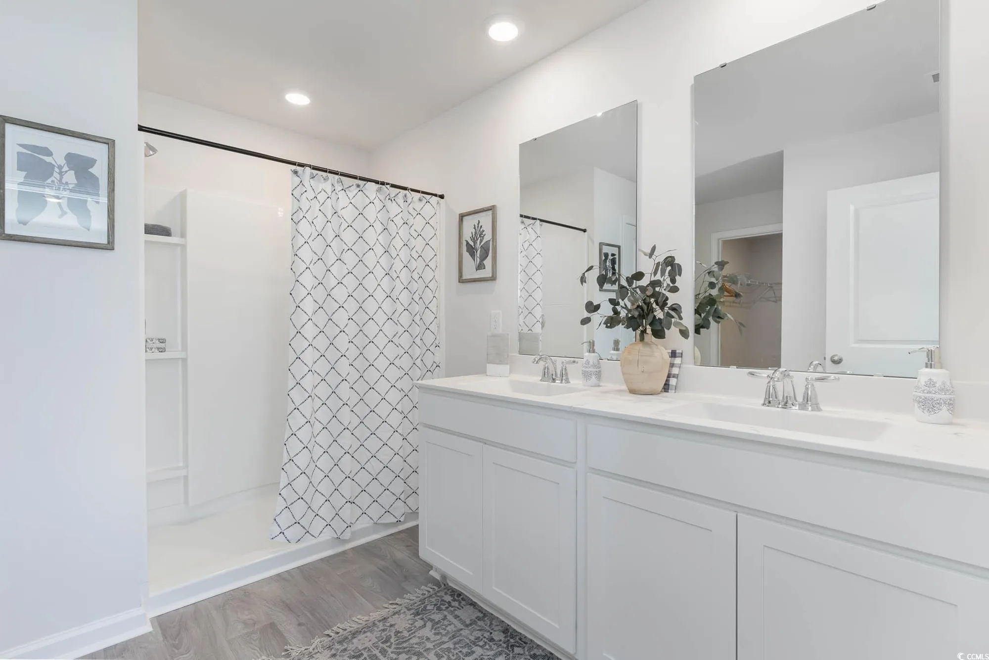 Property Slideshow image 13 of 20 | 220 dagger ct, Myrtle Beach, SC, 29588