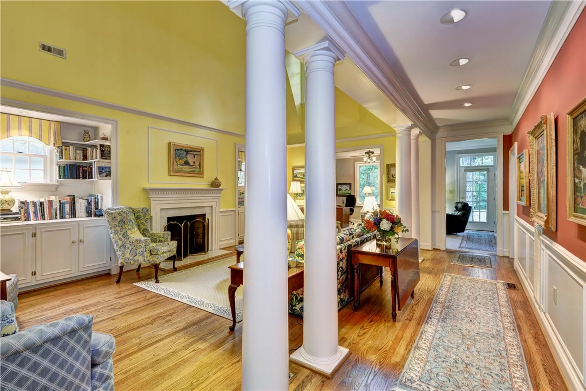 Property Slideshow image 11 of 36 | 102 alwoodley, Williamsburg, VA, 23188