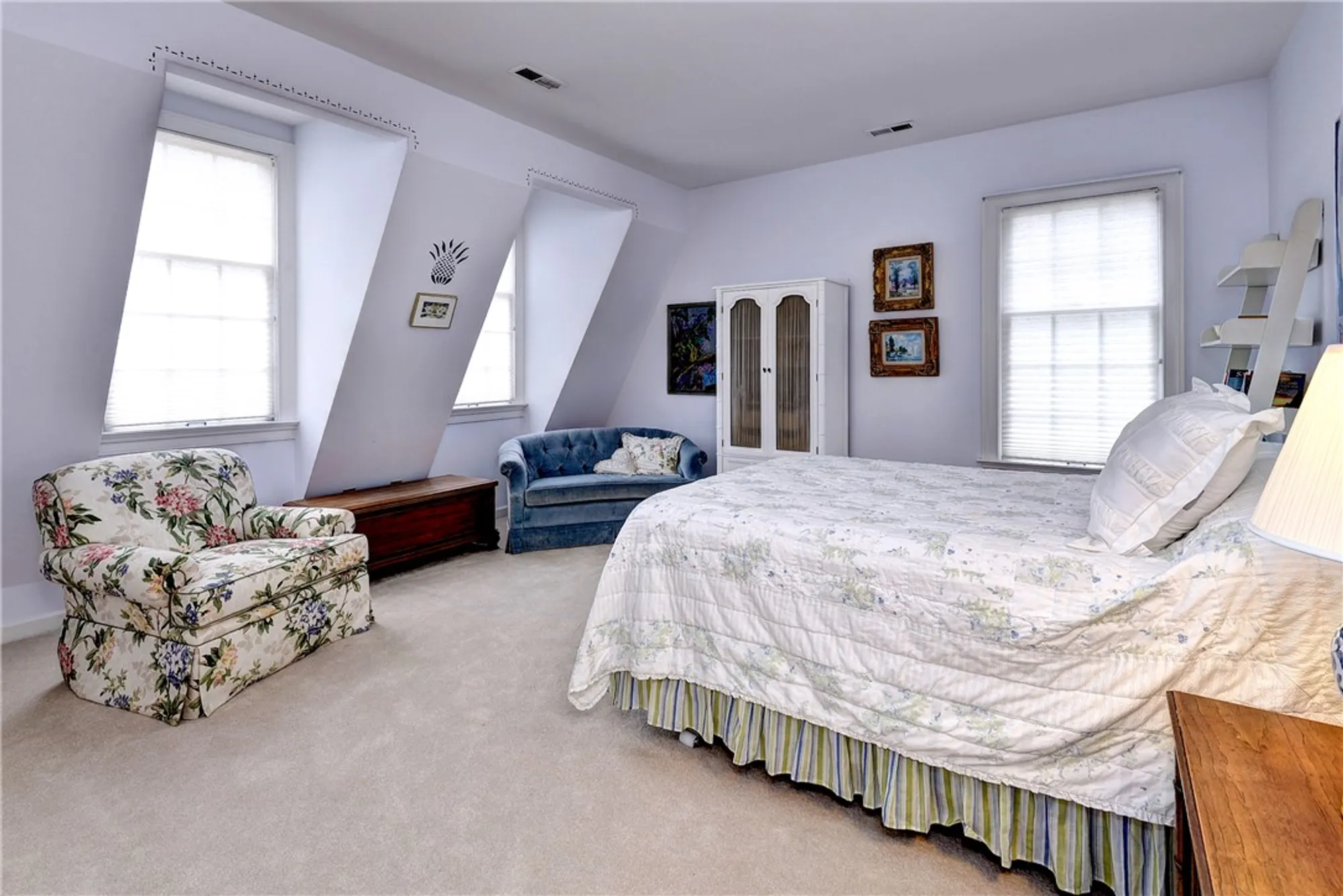 Property Slideshow image 27 of 36 | 102 alwoodley, Williamsburg, VA, 23188