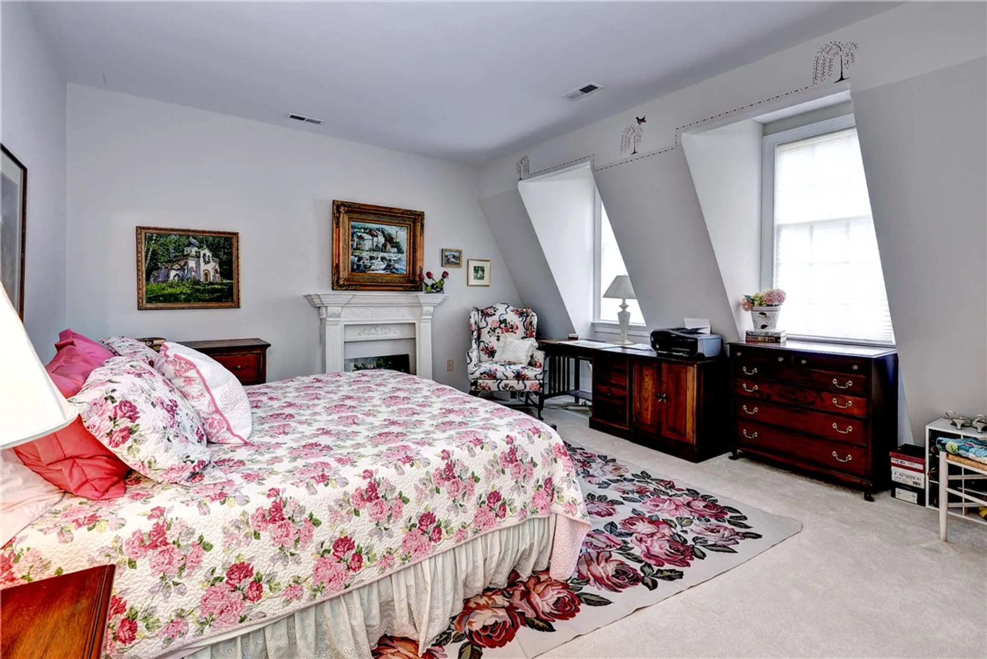 Property Slideshow image 28 of 36 | 102 alwoodley, Williamsburg, VA, 23188