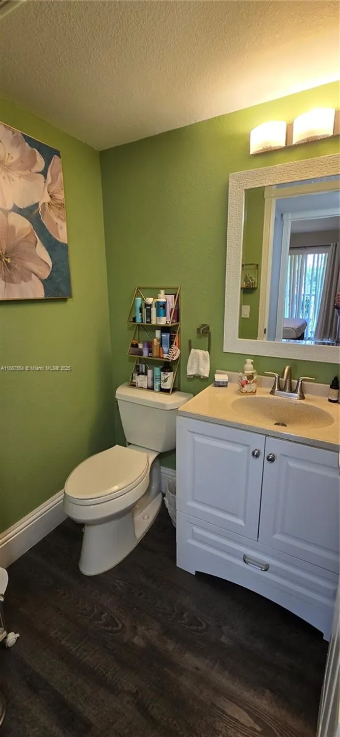 Property Slideshow image 9 of 15 | 13500 sw 1st st 302u, Pembroke Pines, FL, 33027