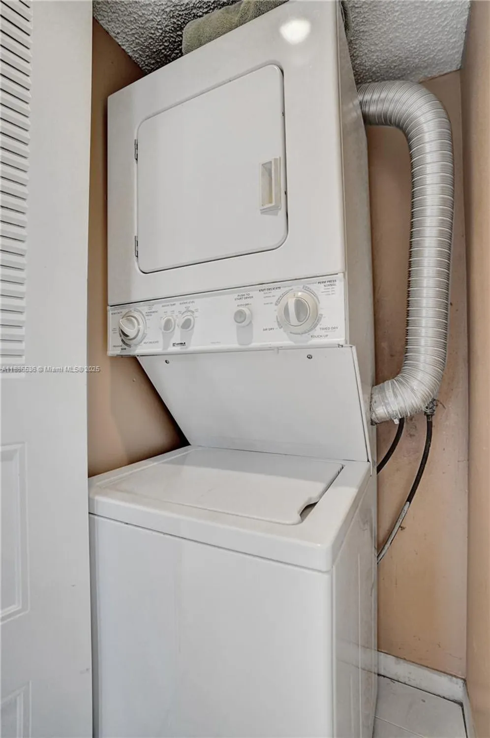 Property Slideshow image 22 of 43 | 12500 sw 6th st 203n, Pembroke Pines, FL, 33027