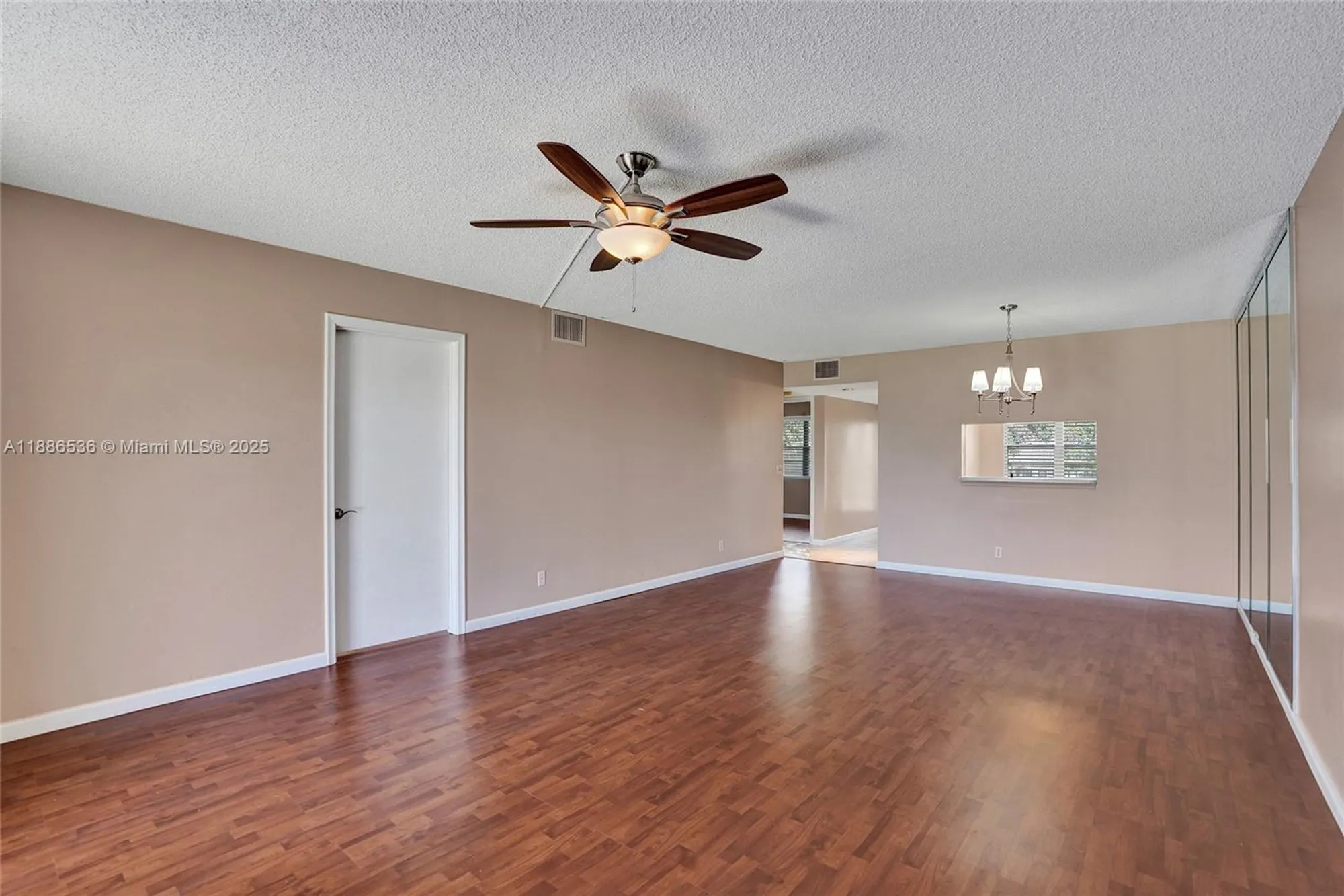 Property Slideshow image 7 of 43 | 12500 sw 6th st 203n, Pembroke Pines, FL, 33027