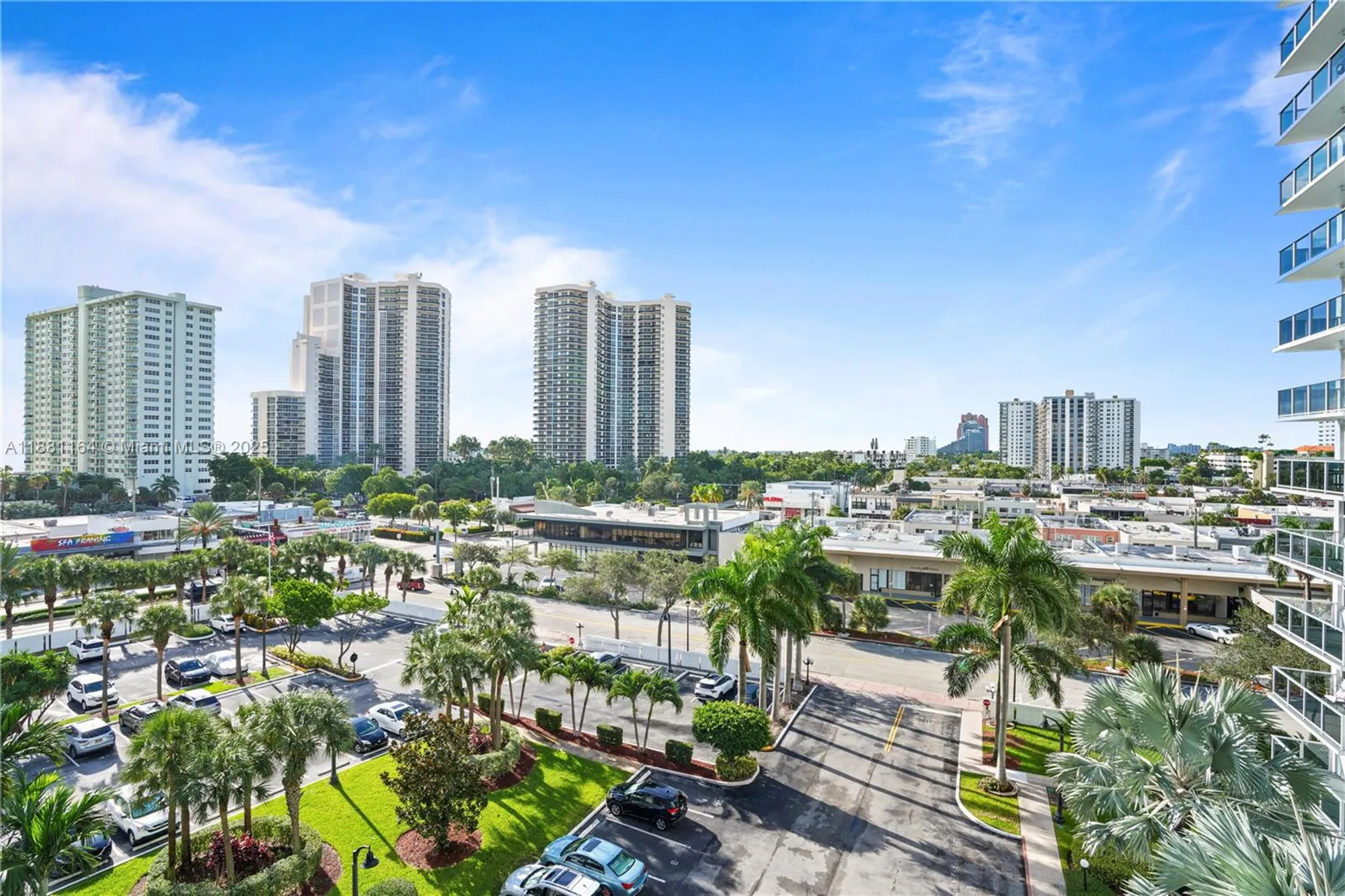 Property Slideshow image 15 of 21 | 3333 ne 34th st apt 711, Fort Lauderdale, FL, 33308