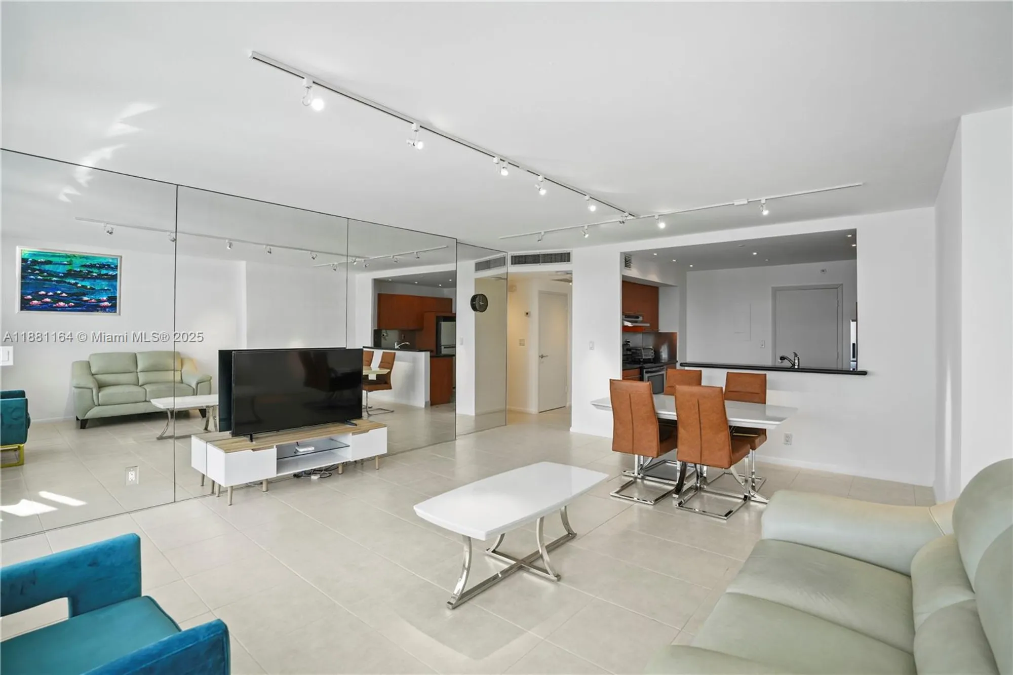 Property Slideshow image 4 of 21 | 3333 ne 34th st apt 711, Fort Lauderdale, FL, 33308