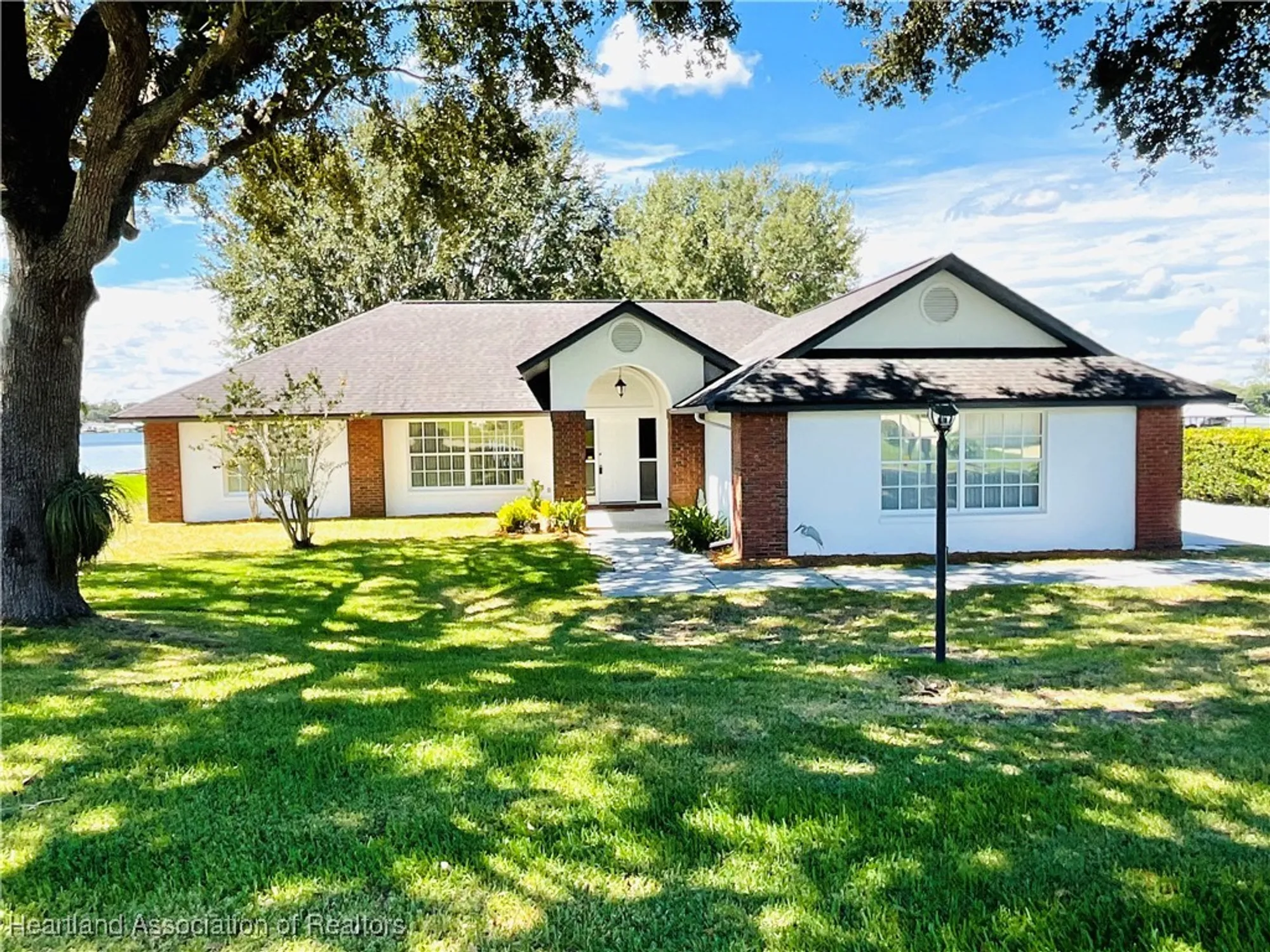 Property Slideshow image 1 of 34 | 161 grandview blvd, Lake Placid, FL, 33852