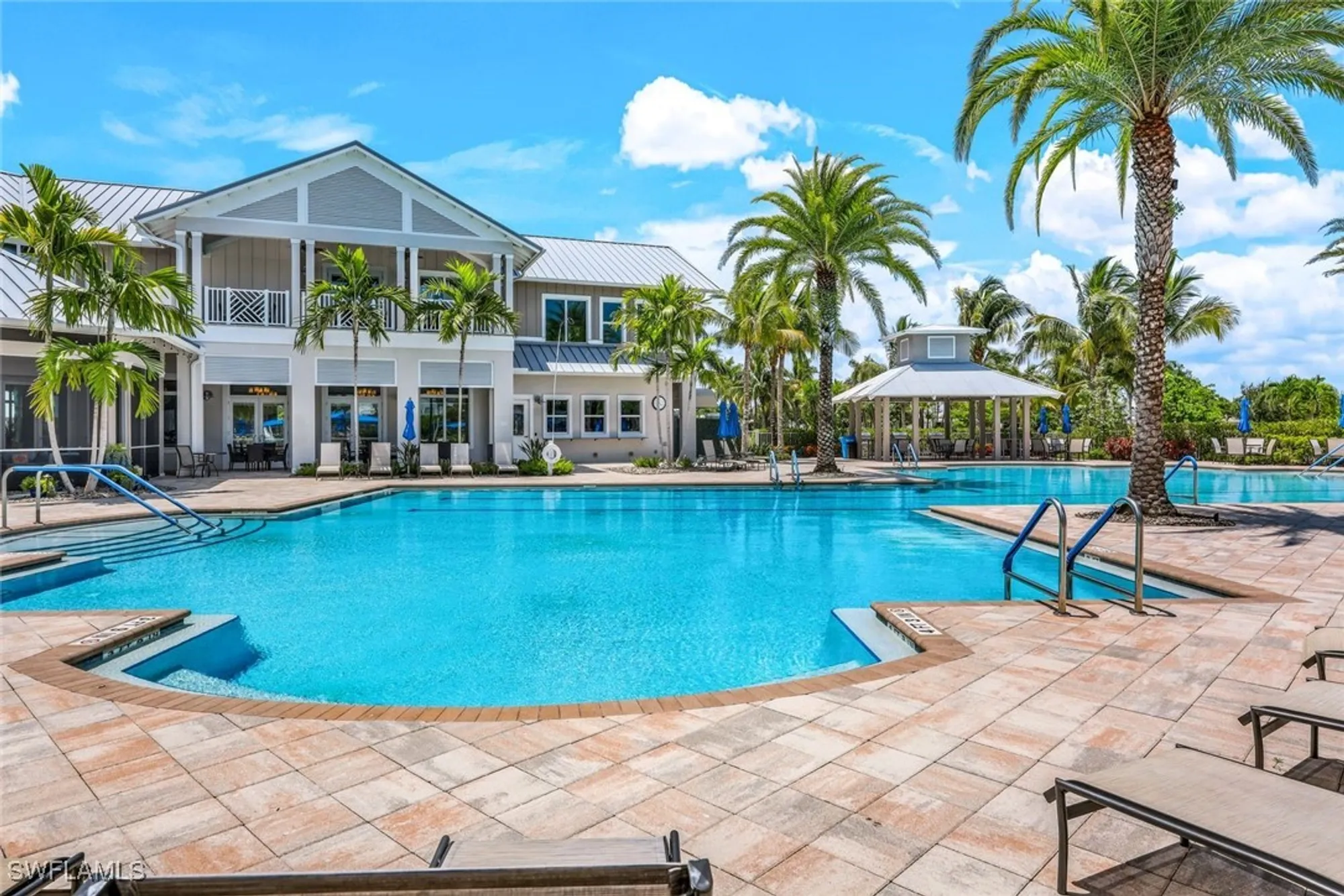 Property Slideshow image 5 of 37 | 20031 siesta key ct, Estero, FL, 33928