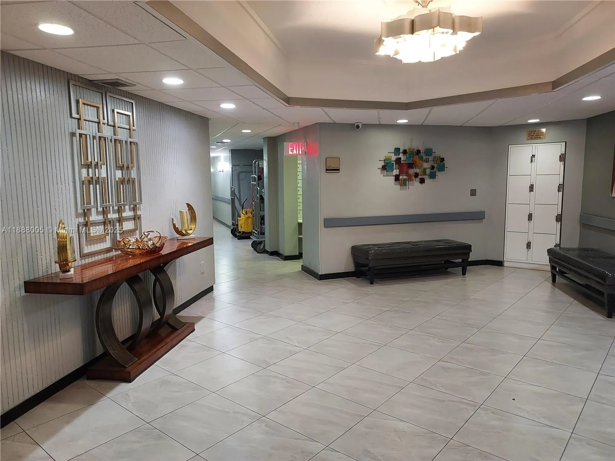 Property Slideshow image 8 of 41 | 1400 saint charles pl 623, Pembroke Pines, FL, 33026