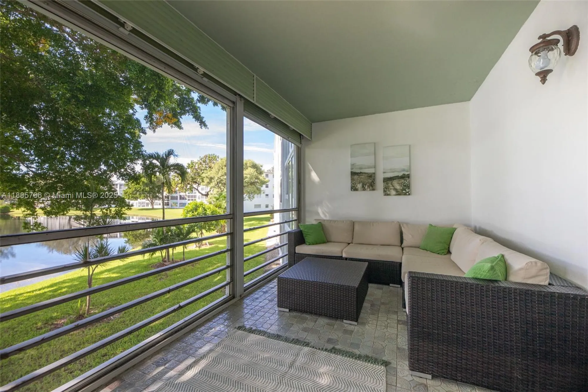 Property Slideshow image 22 of 47 | 2031 durham b # 2031, Deerfield Beach, FL, 33442