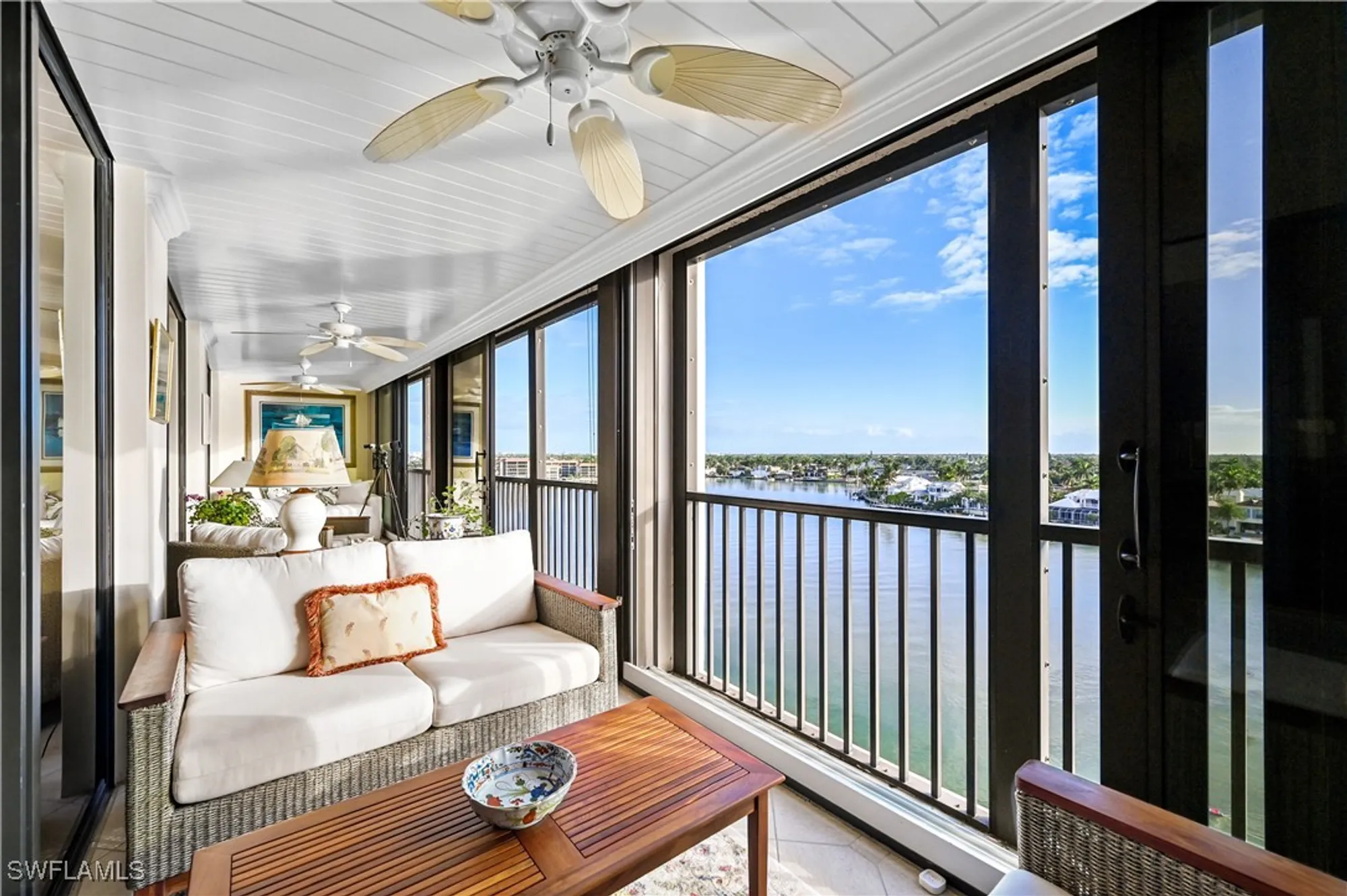 Property Slideshow image 10 of 37 | 2400 gulf shore blvd 804, Naples, FL, 34103
