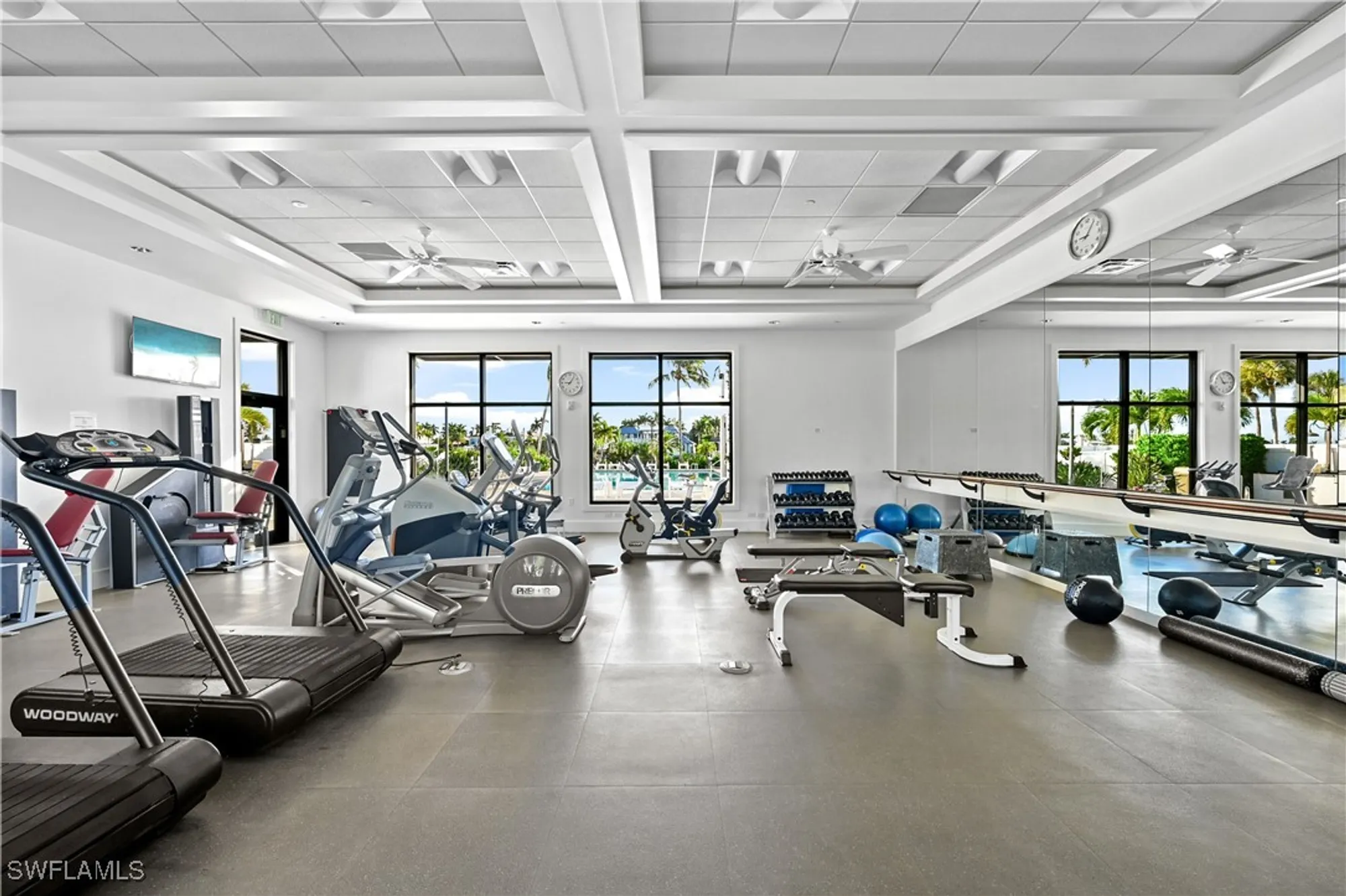 Property Slideshow image 29 of 37 | 2400 gulf shore blvd 804, Naples, FL, 34103