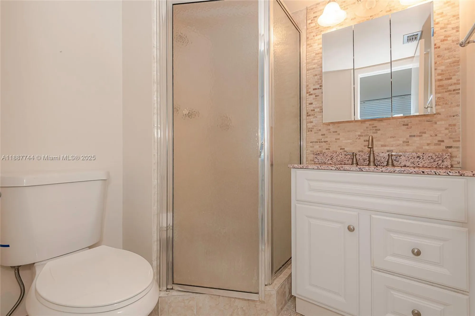 Property Slideshow image 10 of 45 | 1100 colony point cir apt 208, Pembroke Pines, FL, 33026