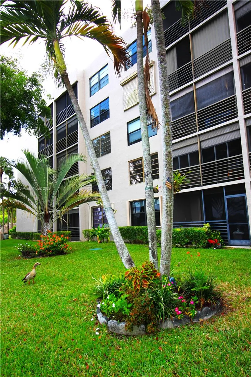 Property Slideshow image 27 of 45 | 1100 colony point cir apt 208, Pembroke Pines, FL, 33026