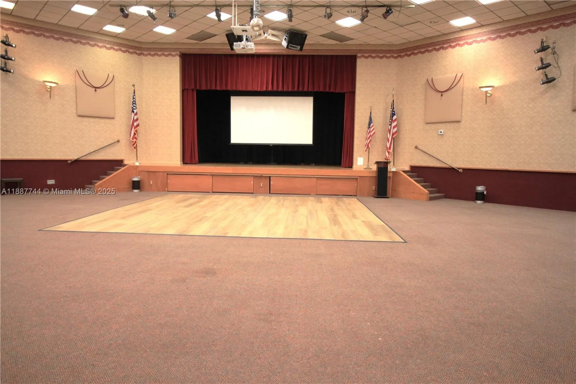 Property Slideshow image 29 of 45 | 1100 colony point cir apt 208, Pembroke Pines, FL, 33026