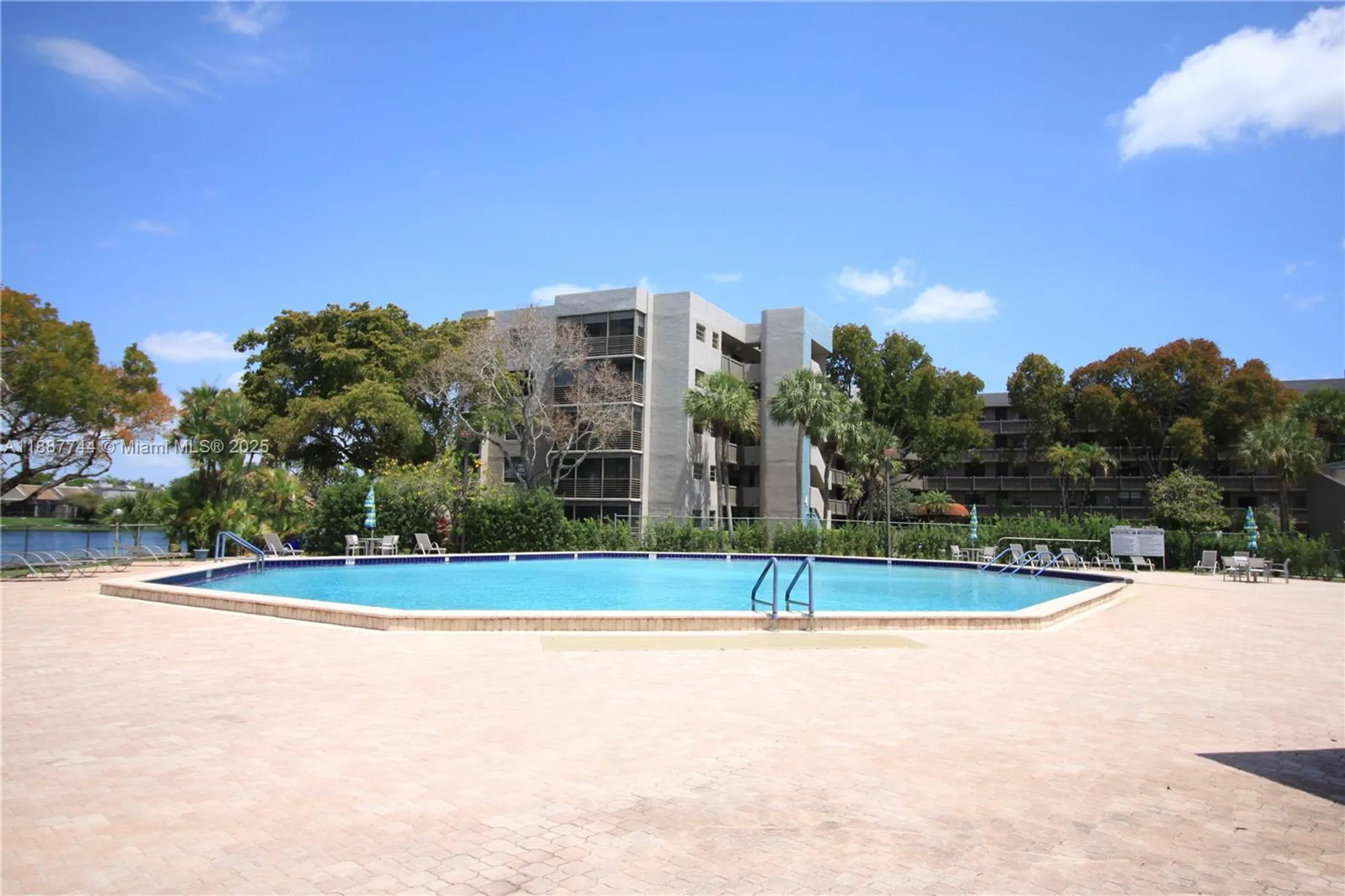 Property Slideshow image 36 of 45 | 1100 colony point cir apt 208, Pembroke Pines, FL, 33026