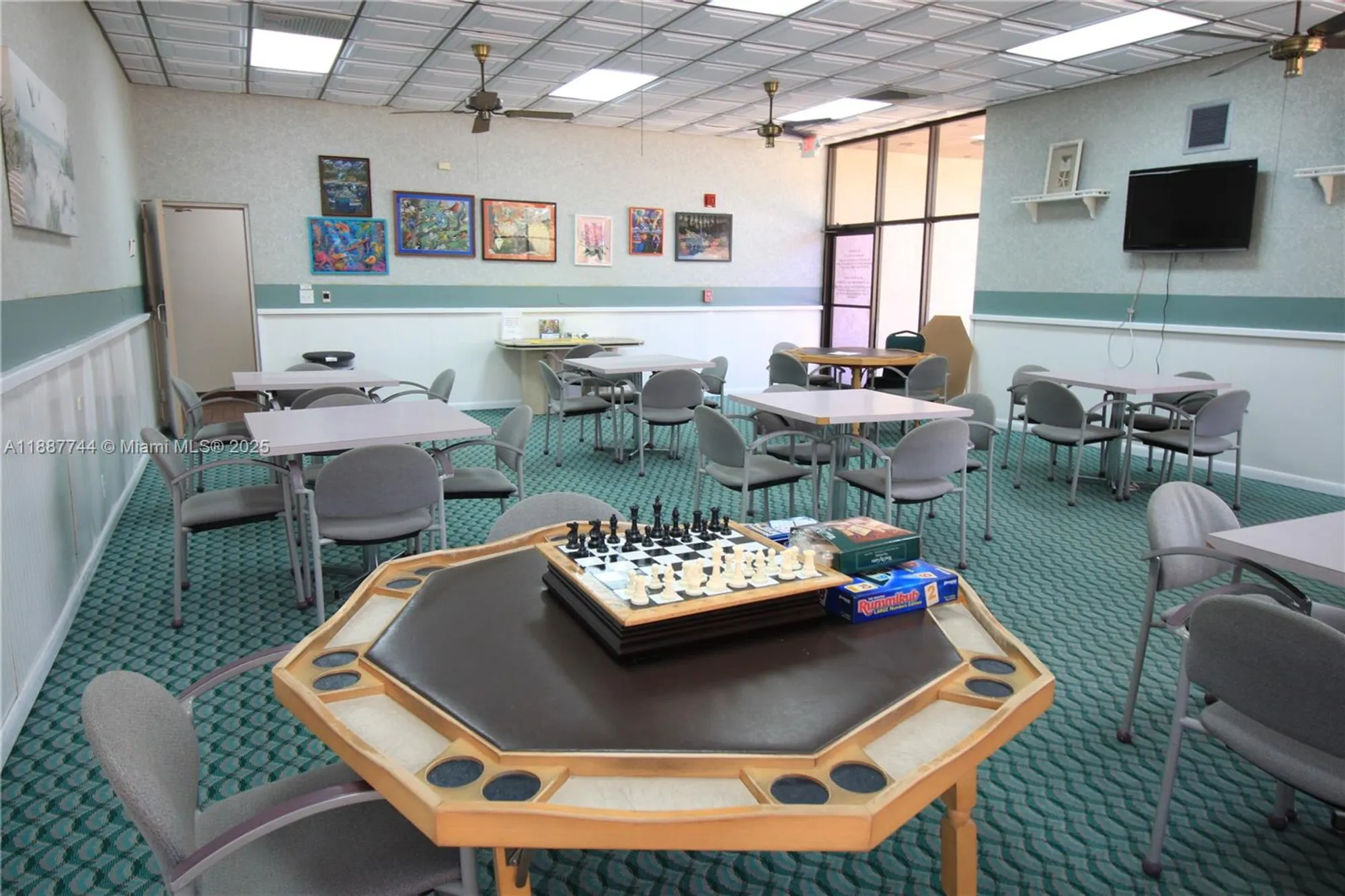 Property Slideshow image 31 of 45 | 1100 colony point cir apt 208, Pembroke Pines, FL, 33026
