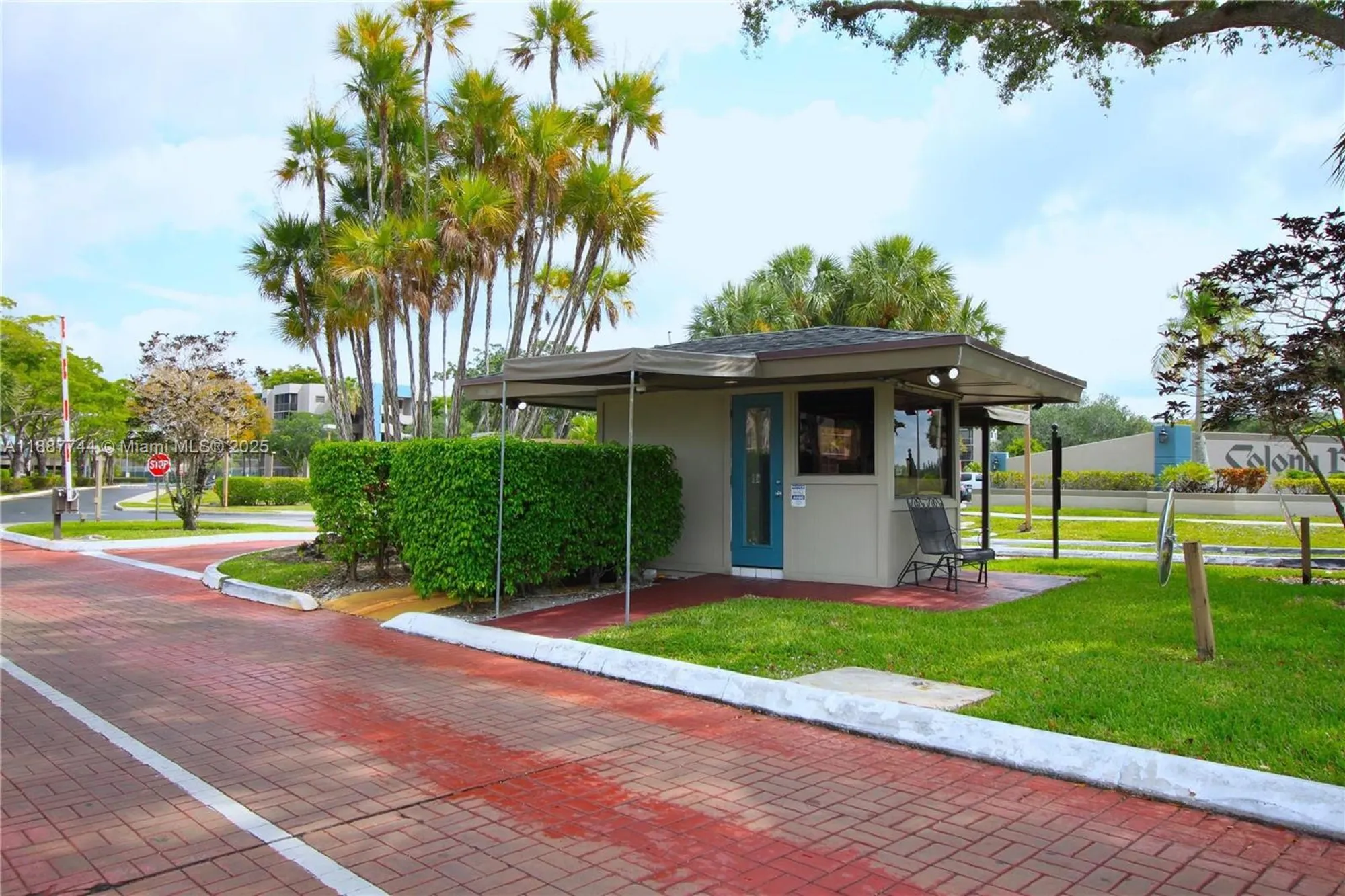 Property Slideshow image 45 of 45 | 1100 colony point cir apt 208, Pembroke Pines, FL, 33026