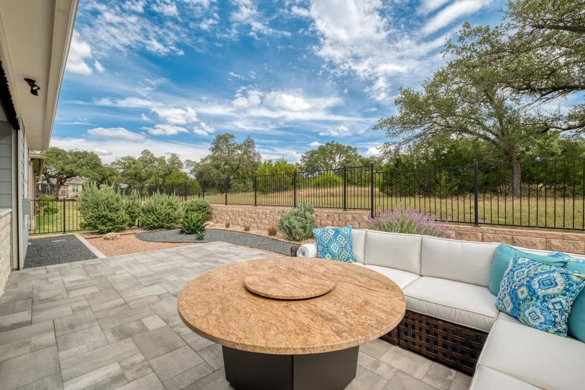 Property Slideshow image 35 of 37 | 309 kitty hawk rd, Georgetown, TX, 78633