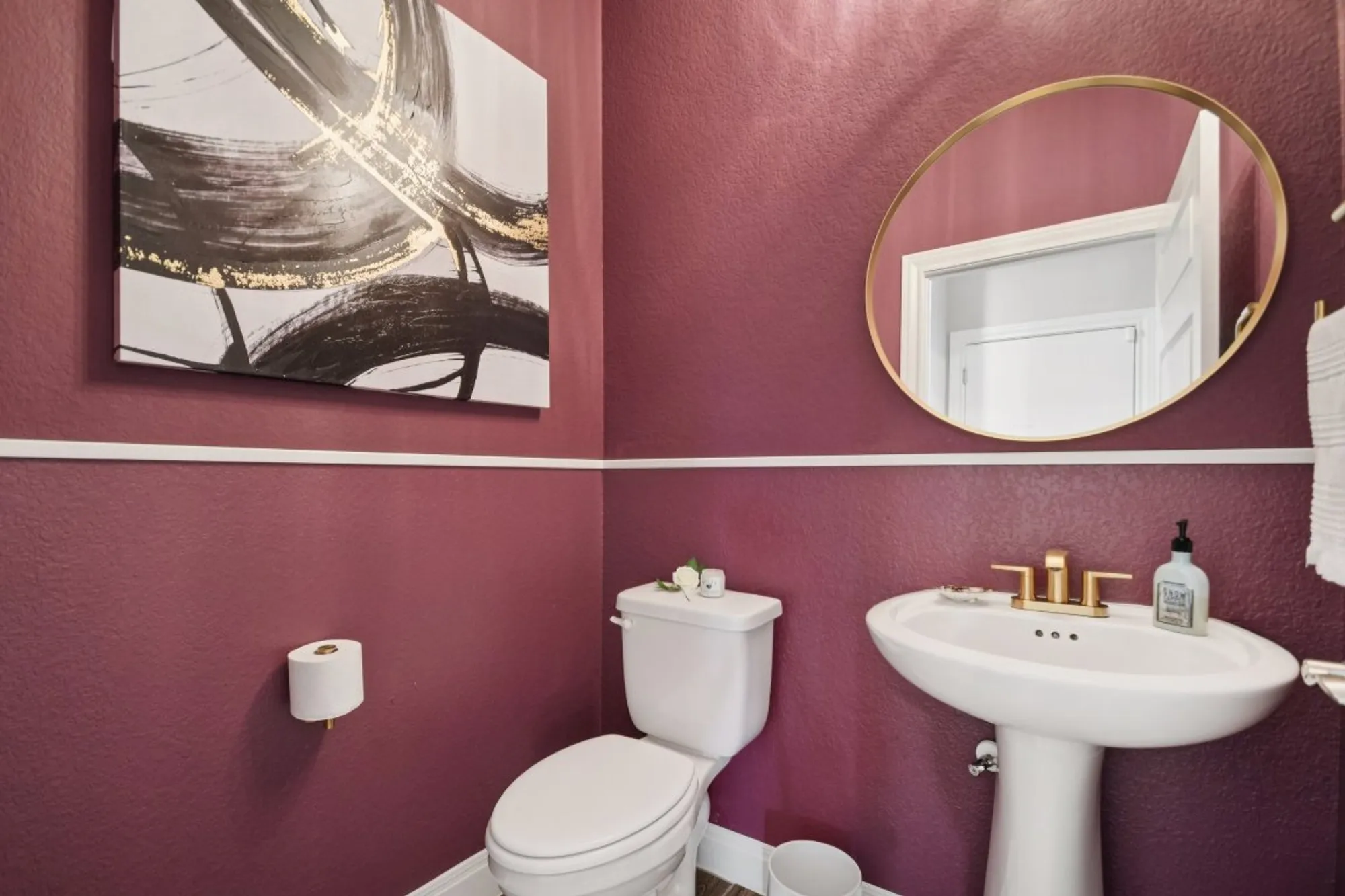 Property Slideshow image 30 of 37 | 309 kitty hawk rd, Georgetown, TX, 78633