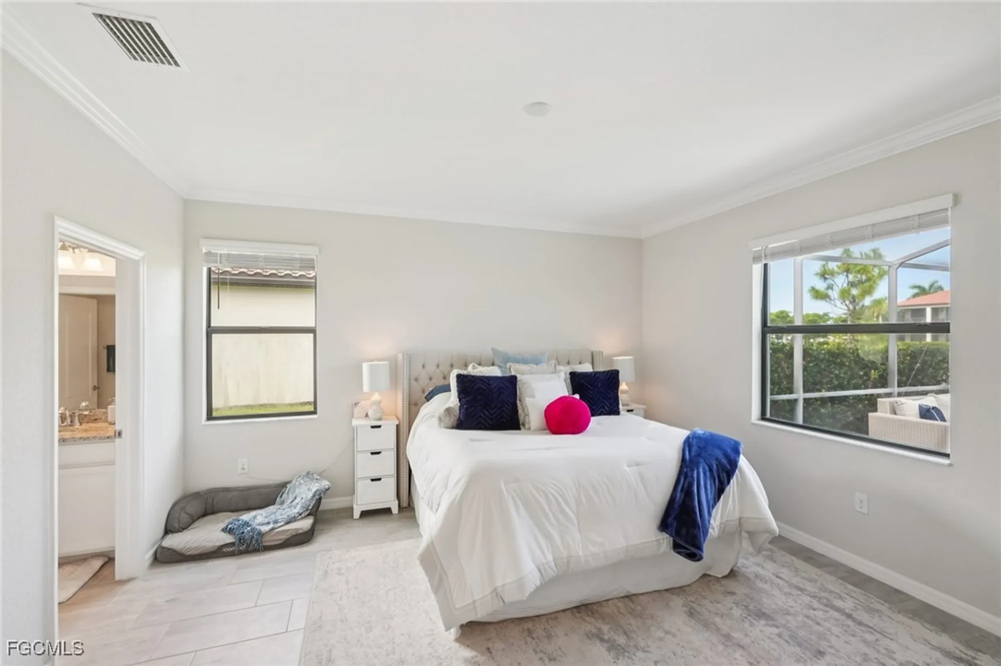 Property Slideshow image 19 of 50 | 11872 arbor trace dr, Fort Myers, FL, 33913