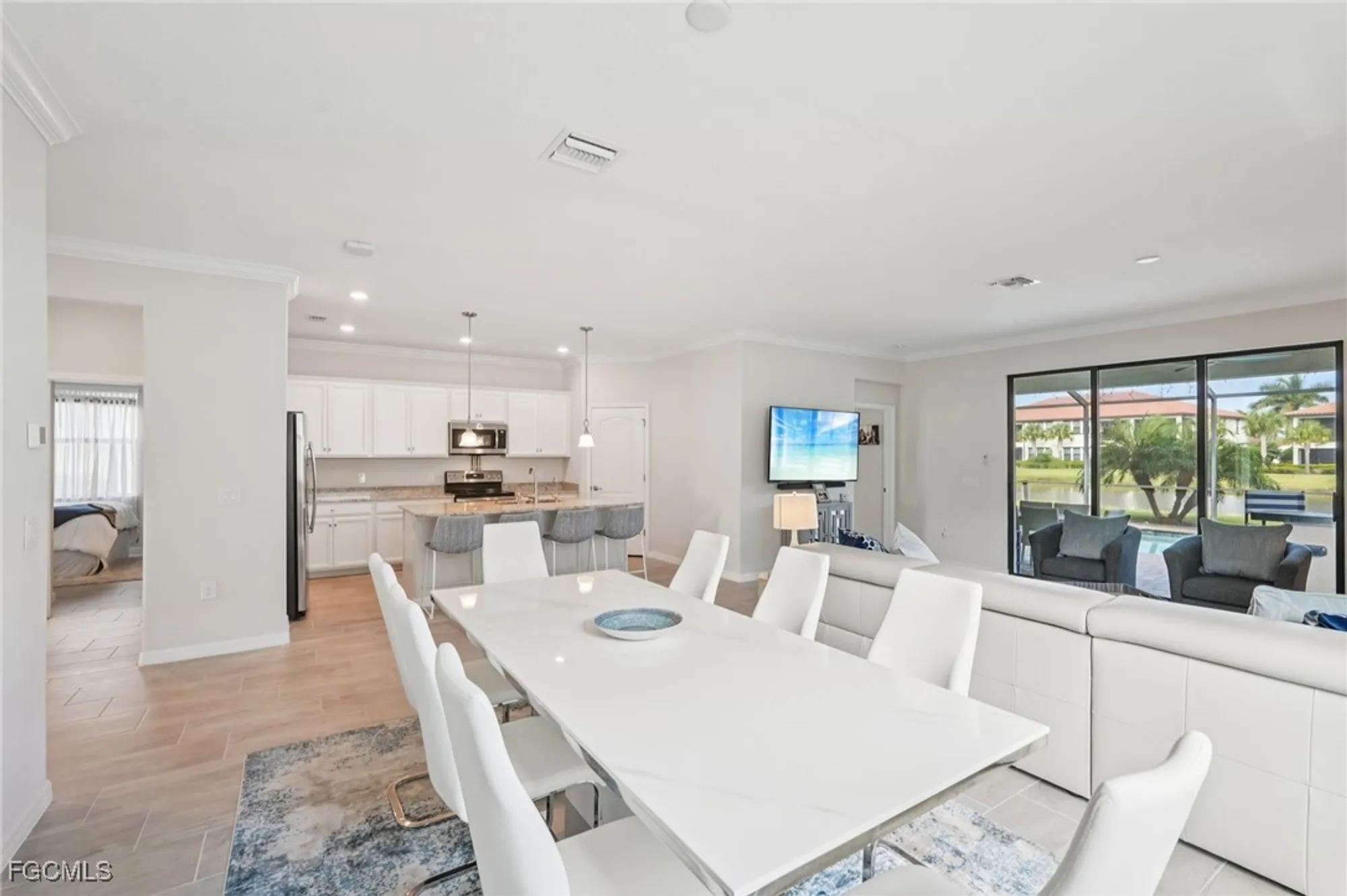 Property Slideshow image 12 of 50 | 11872 arbor trace dr, Fort Myers, FL, 33913