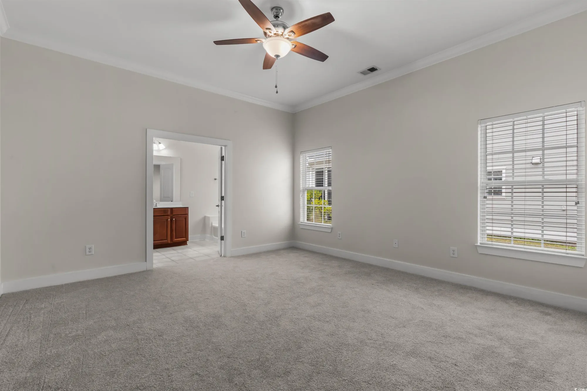 Property Slideshow image 13 of 31 | 2006 heritage loop, Myrtle Beach, SC, 29577