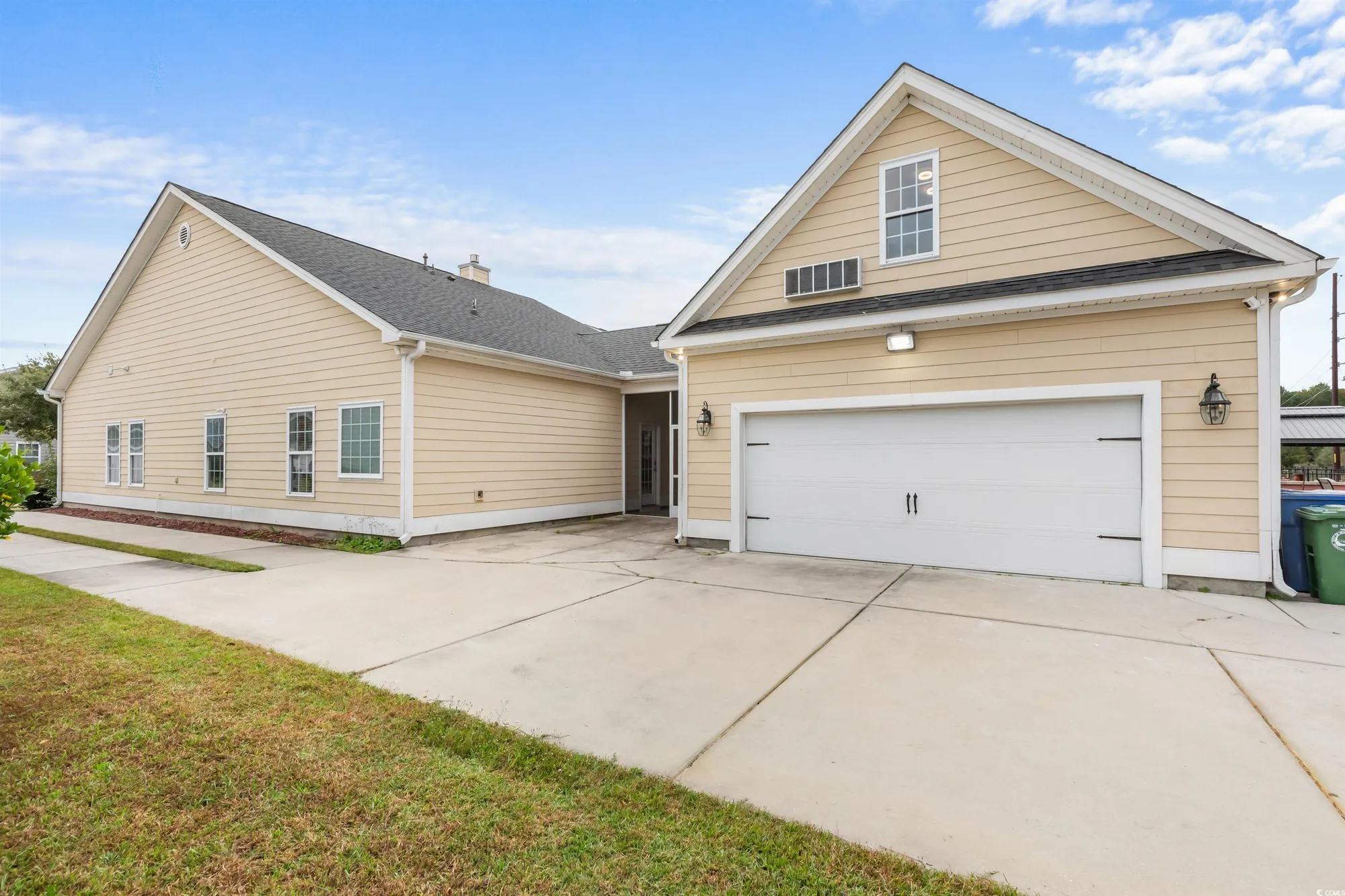 Property Slideshow image 26 of 31 | 2006 heritage loop, Myrtle Beach, SC, 29577