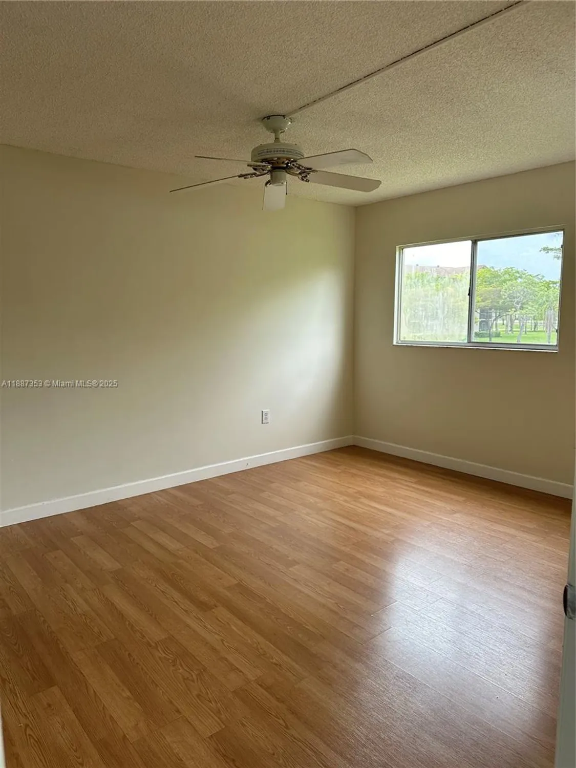 Property Slideshow image 20 of 33 | 12755 sw 16th ct b206, Pembroke Pines, FL, 33027