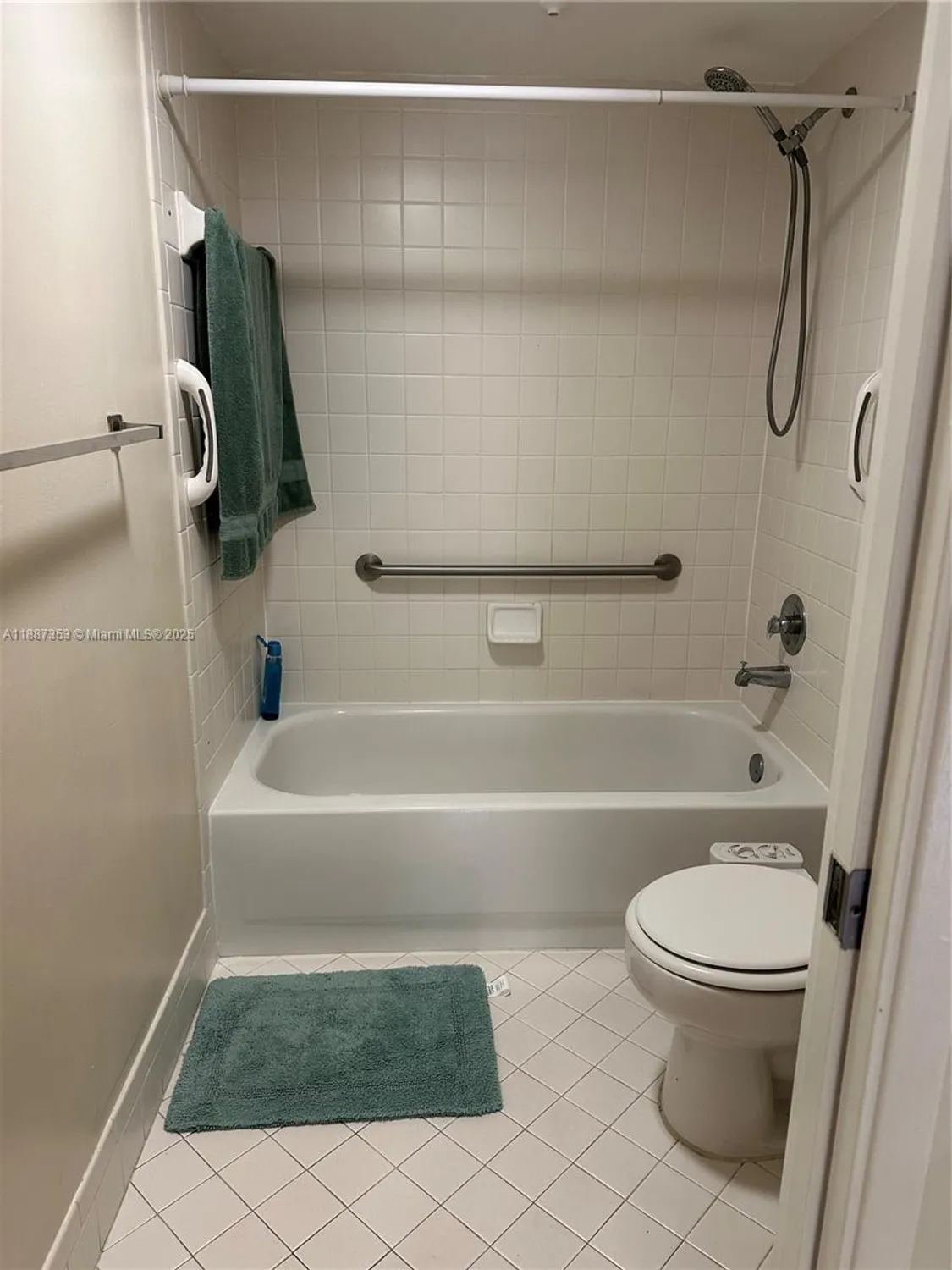 Property Slideshow image 23 of 33 | 12755 sw 16th ct b206, Pembroke Pines, FL, 33027