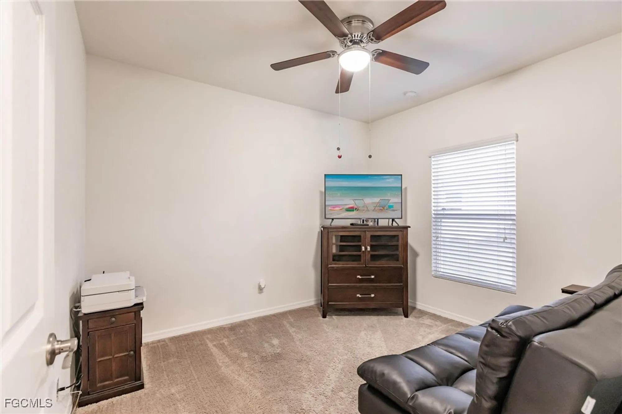 Property Slideshow image 10 of 49 | 15228 ligustrum ln, Alva, FL, 33920