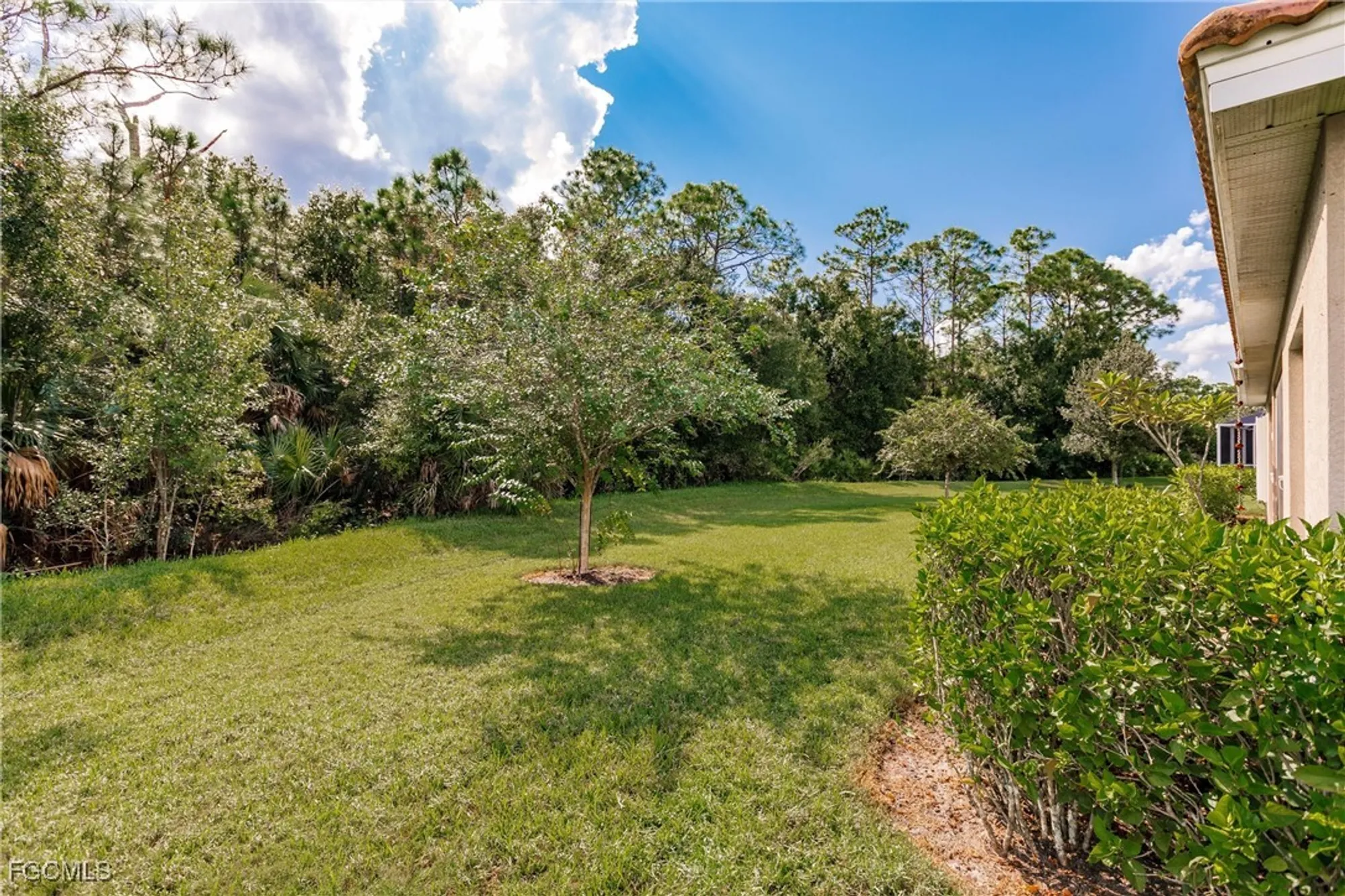 Property Slideshow image 48 of 49 | 15228 ligustrum ln, Alva, FL, 33920