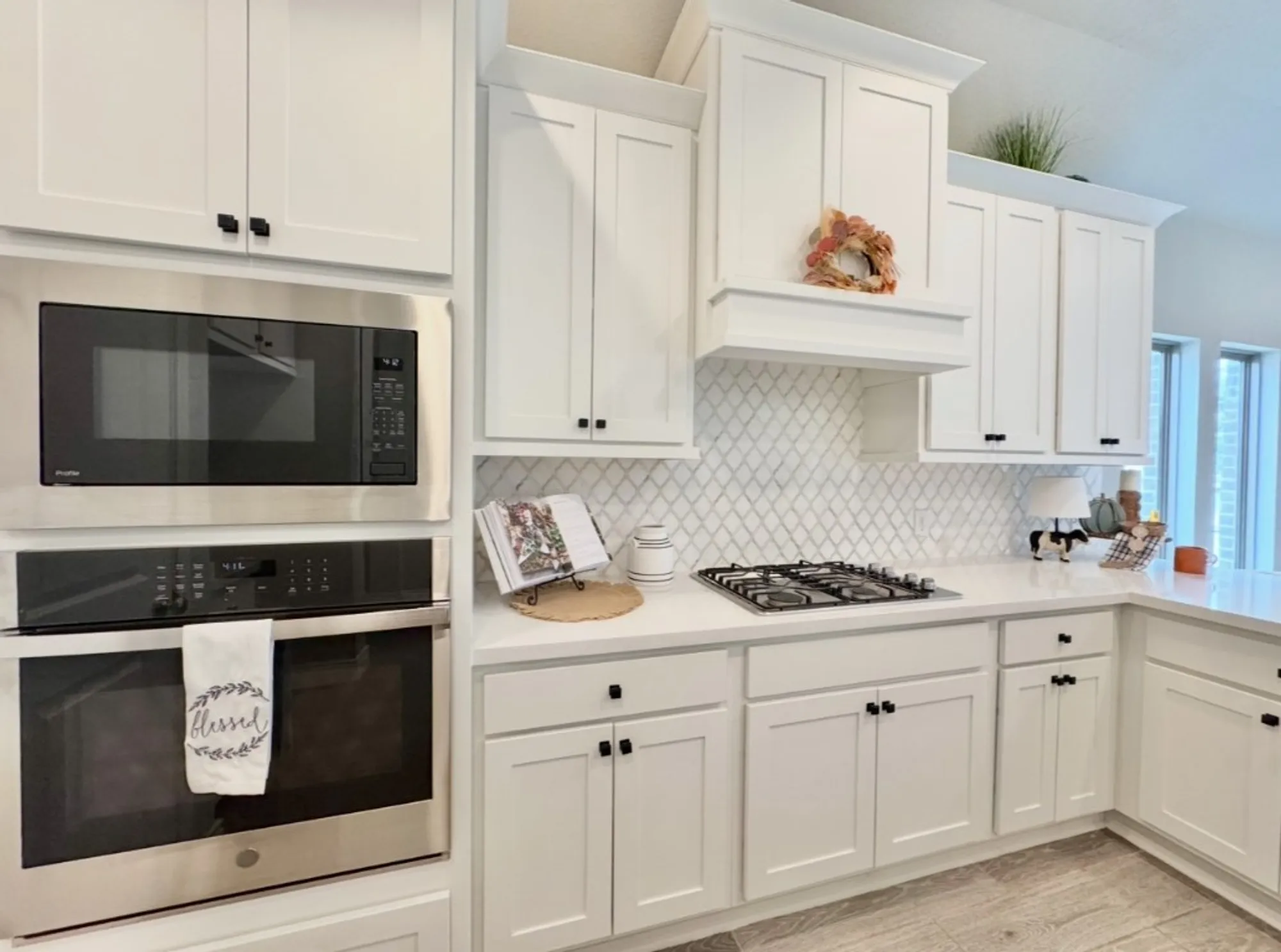 Property Slideshow image 10 of 37 | 2157 wildrye ln, New Braunfels, TX, 78132