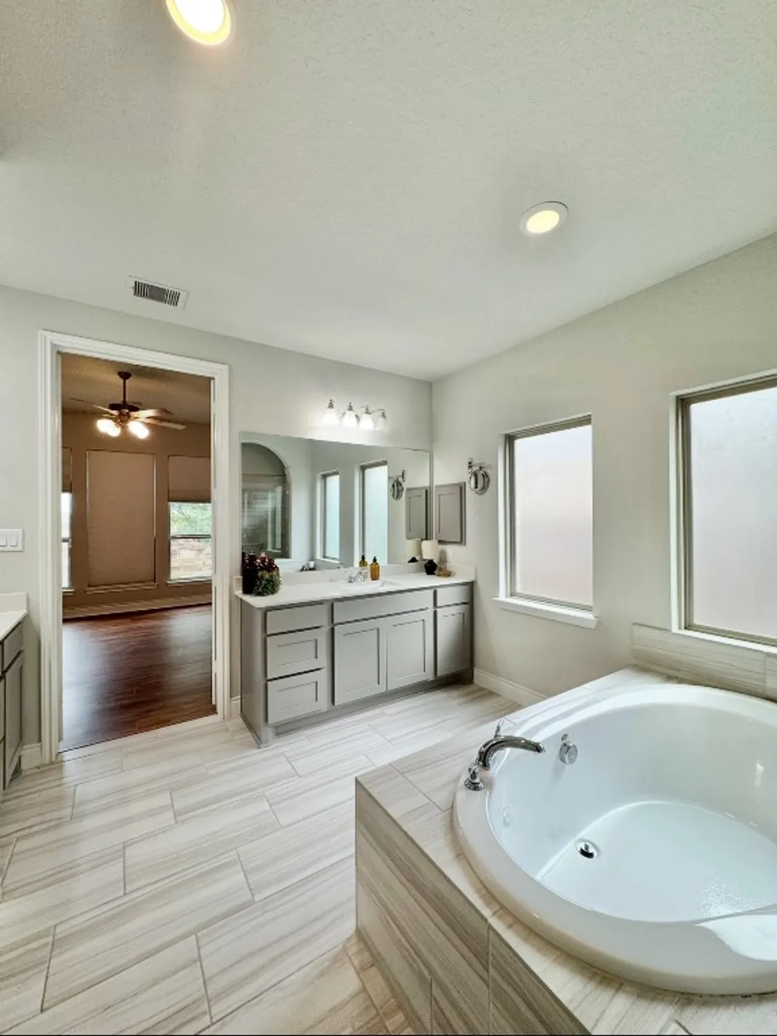 Property Slideshow image 25 of 37 | 2157 wildrye ln, New Braunfels, TX, 78132