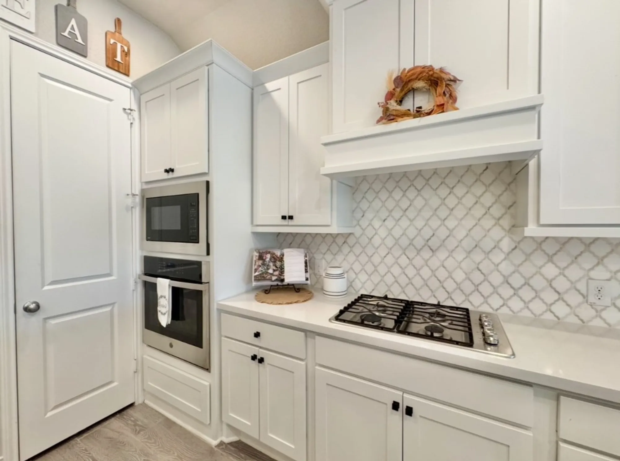 Property Slideshow image 9 of 37 | 2157 wildrye ln, New Braunfels, TX, 78132